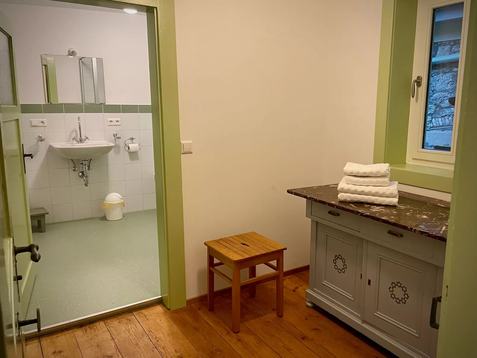 Nassauer Forsthaus-Binnen