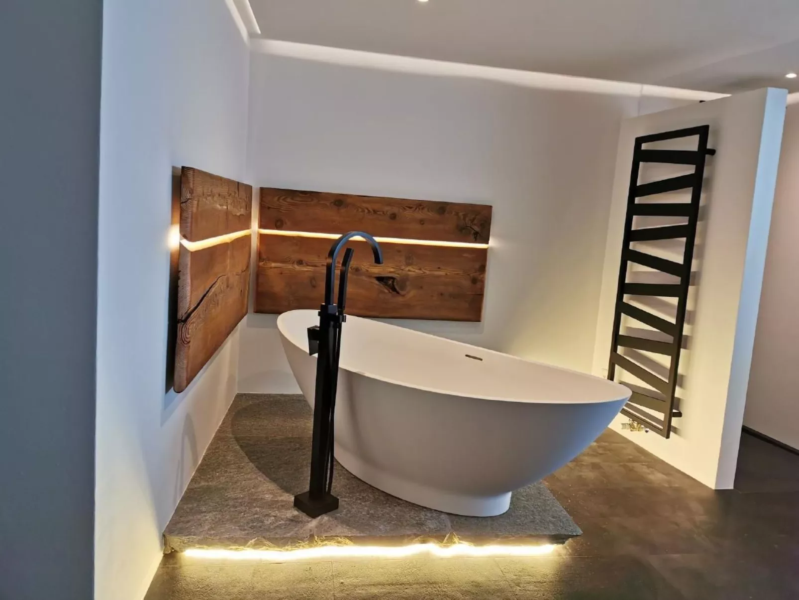 Maiensäss 5.5 Zi. freistehend und romantisch-Image-tags.info