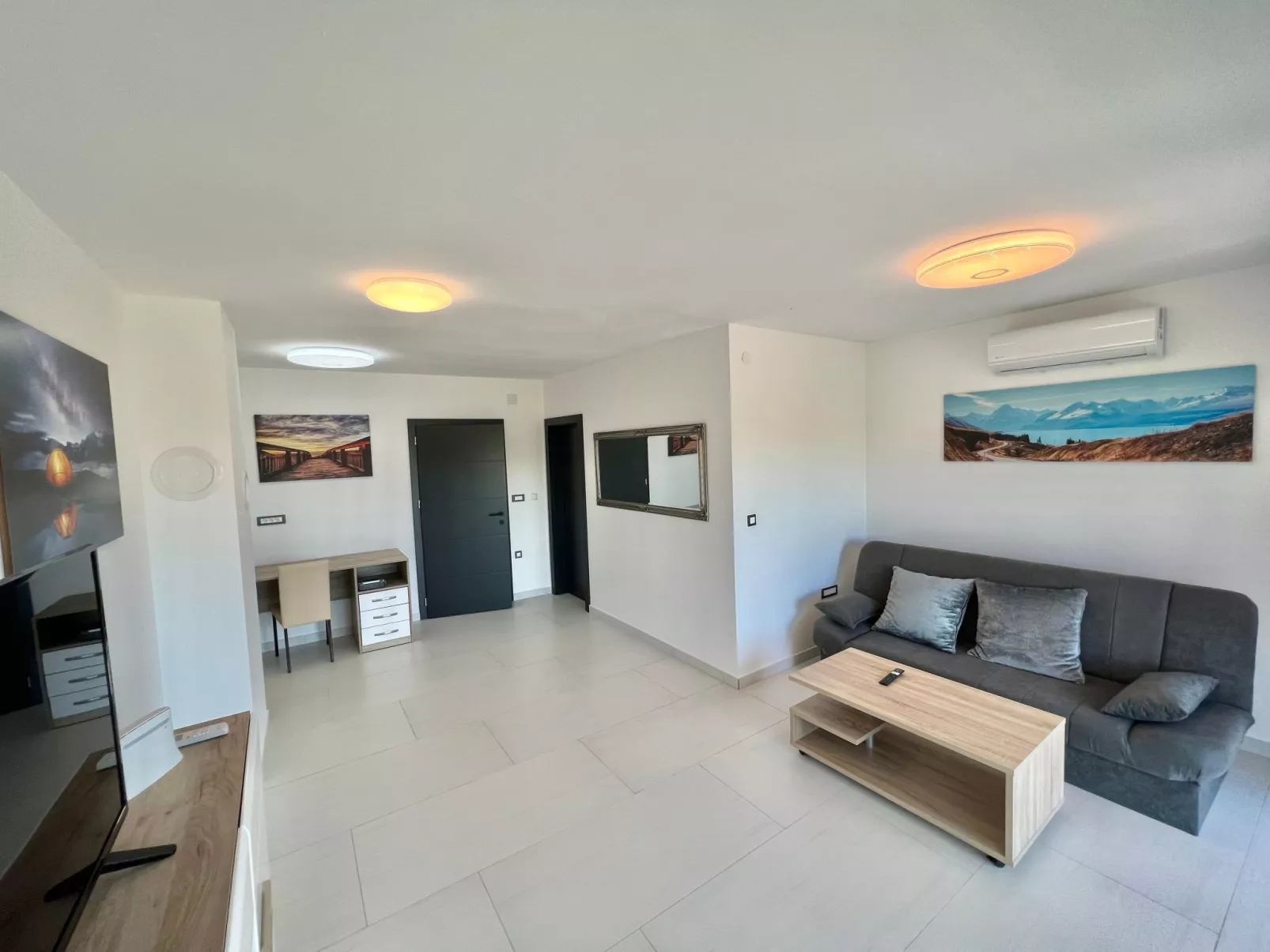 Villa Hidden Gem-Binnen