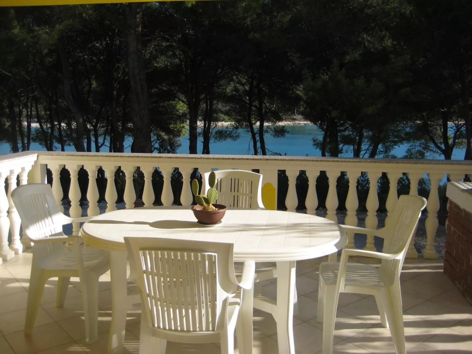 Mit Terrasse am Meer-Buiten
