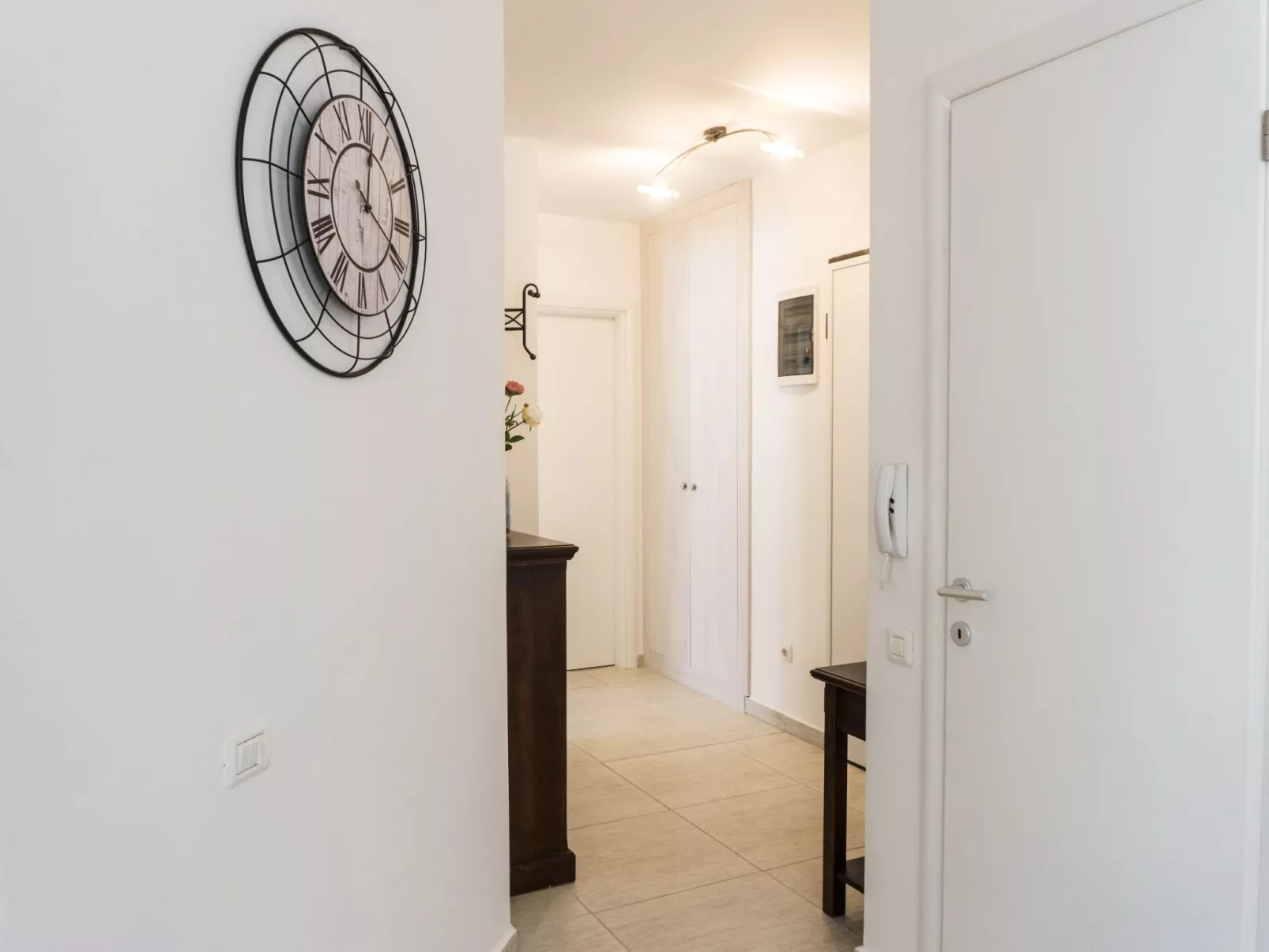 Nettes Ferienhaus in Smoljanci mit Privatem Pool-Binnen