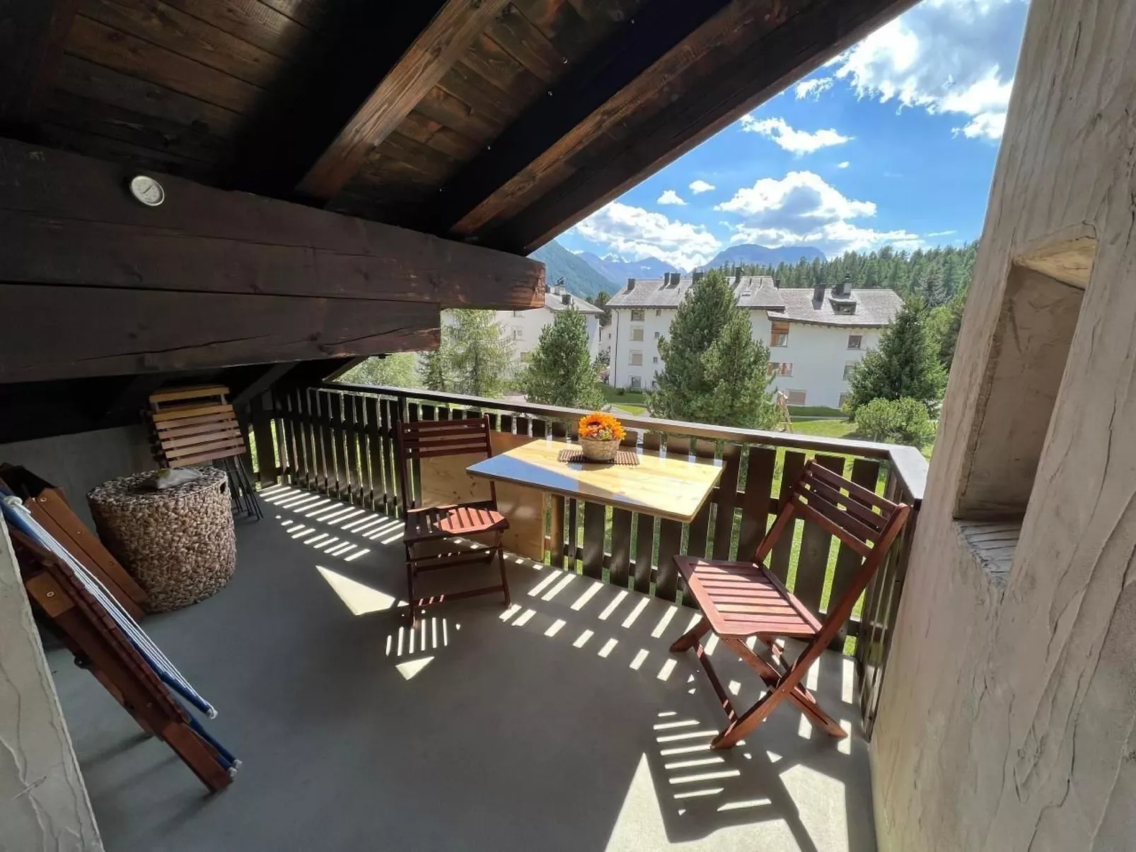 Chesa Calderas-Buiten