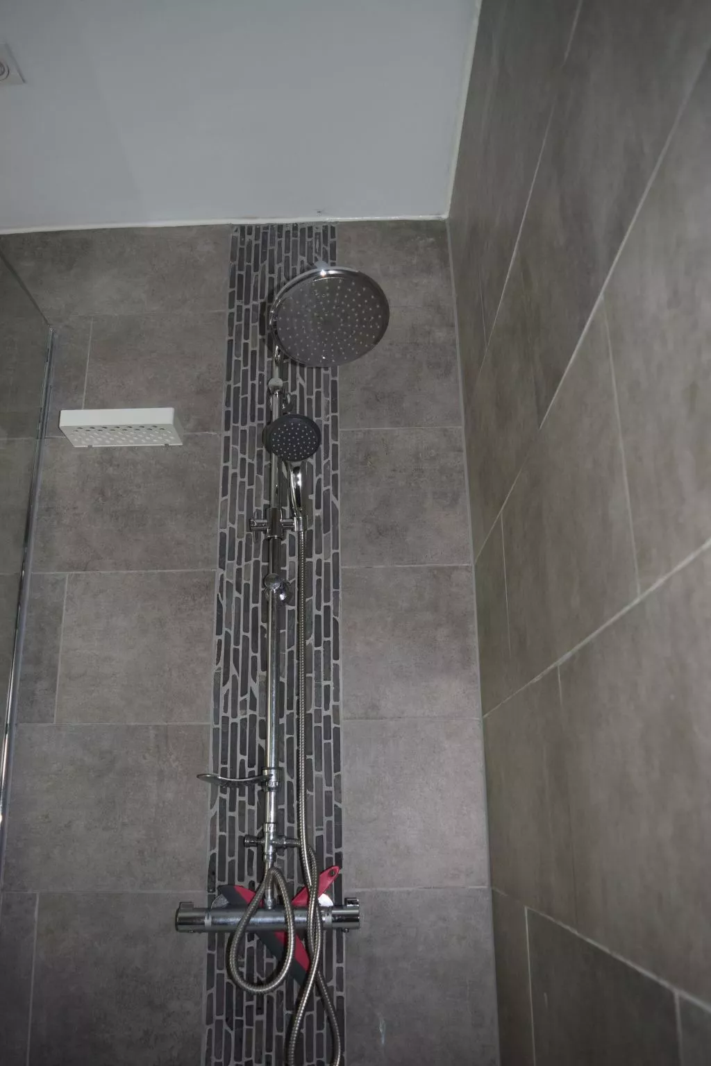 Kleines Haus mit Garten, direkt hinter dem Deich-Binnen