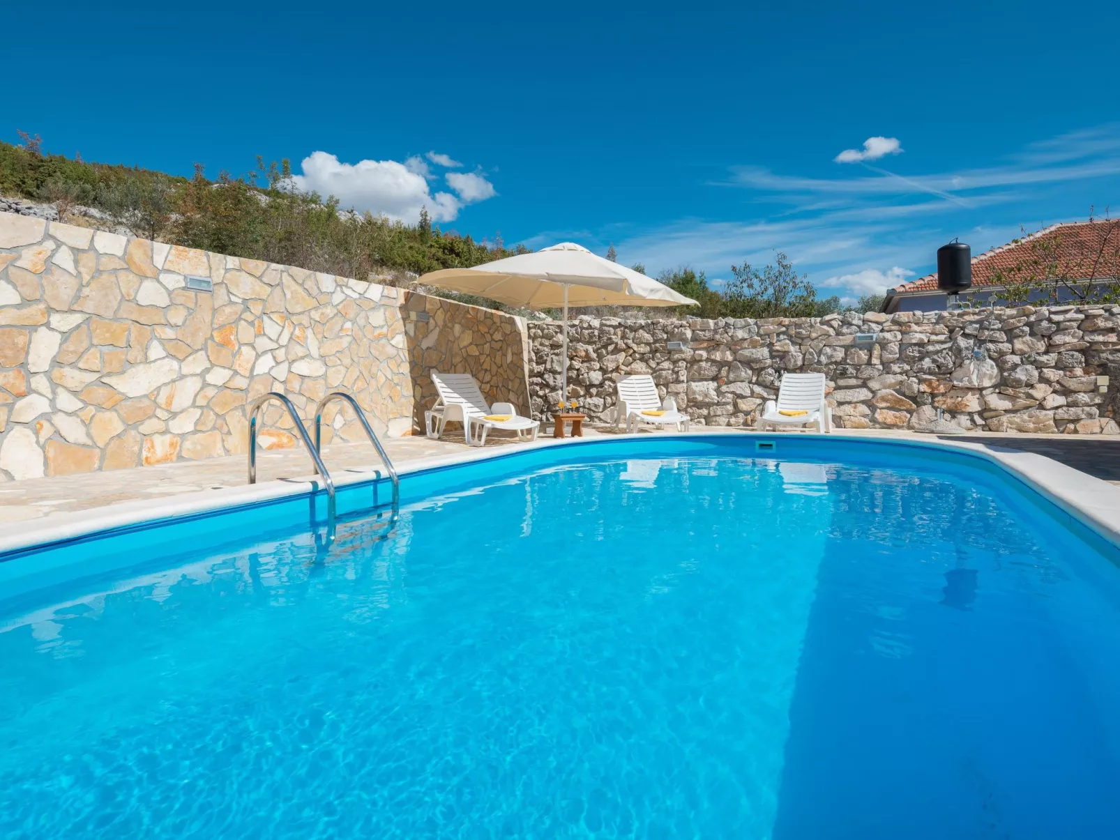 Villa Stara Kula-Buiten