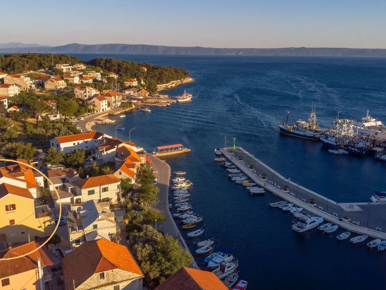 Ferienvilla "Laurus" mit Blick auf das Wasser-Buiten