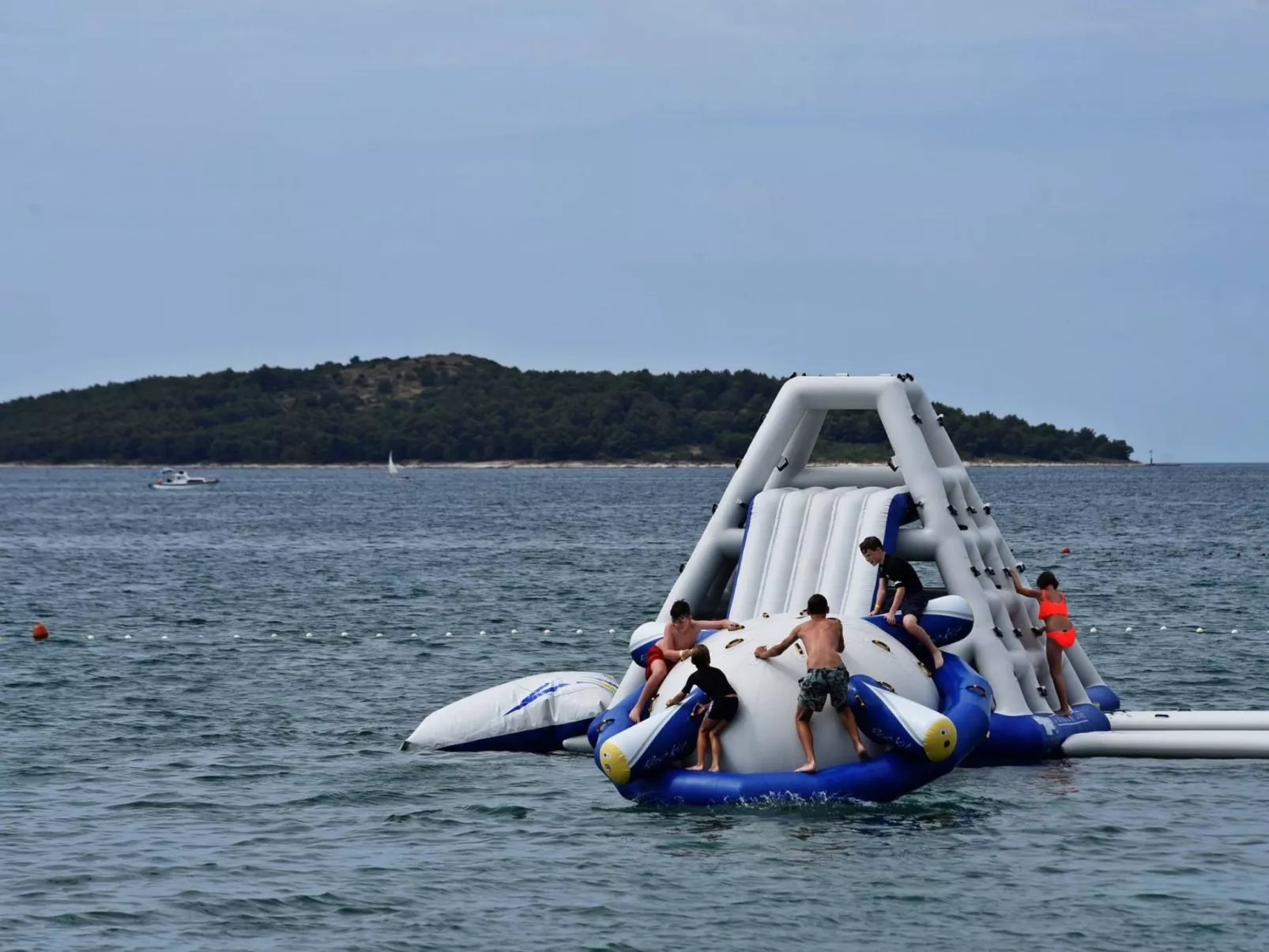 "Sara und Kike" direkt am Strand-Buiten