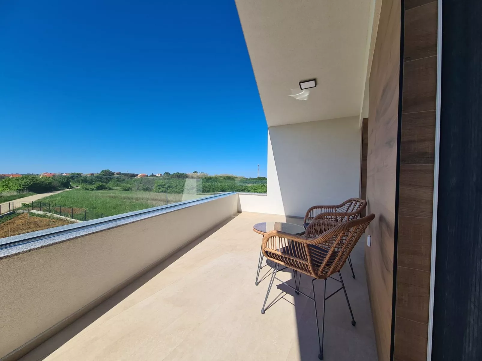 Neue Villa Angelo mit Sauna und beheiztem Pool-Buiten