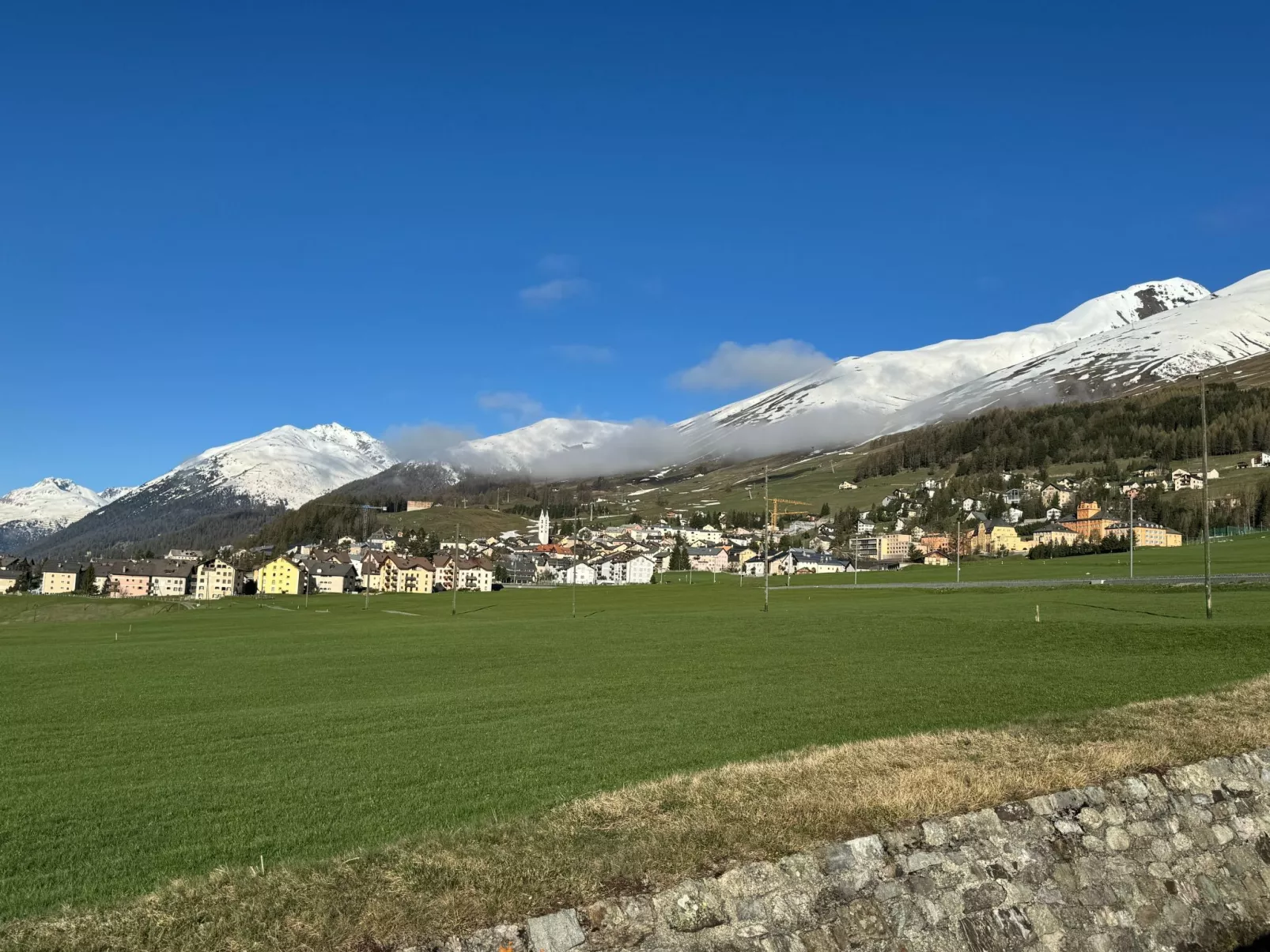 Chesa Blais, 2. OG-Buiten