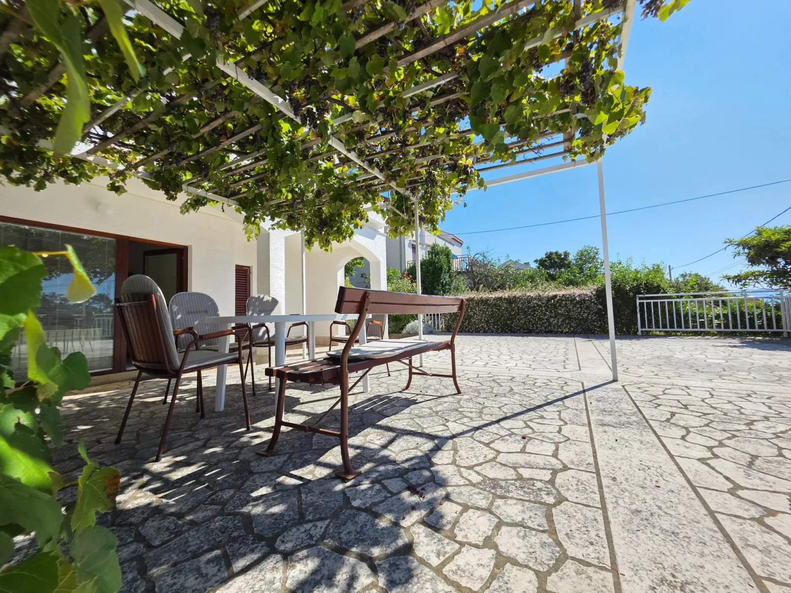 Wohnung für 4-5 Personen mit Terrasse