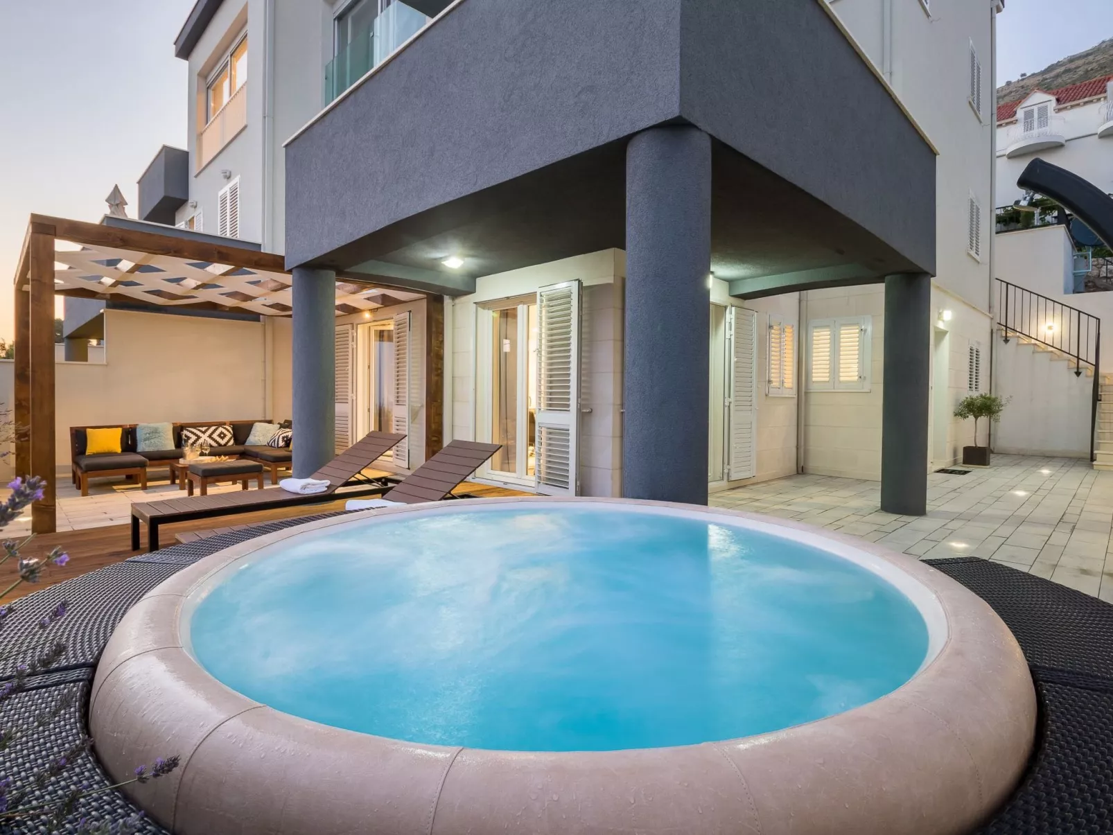 Allure-Image-tags.info