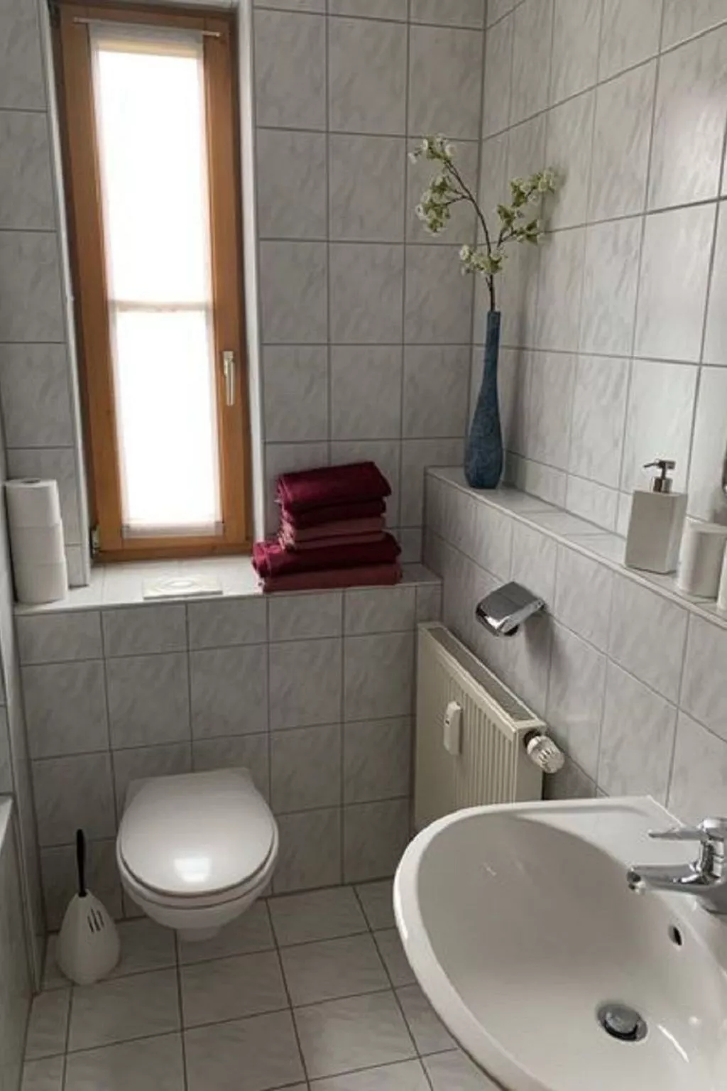 Appartement in Langfurth mit Kleinem Balkon-Binnen