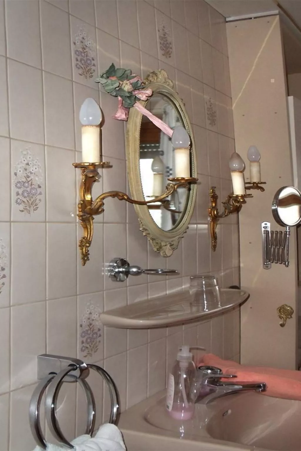 Martina-Image-tags.info