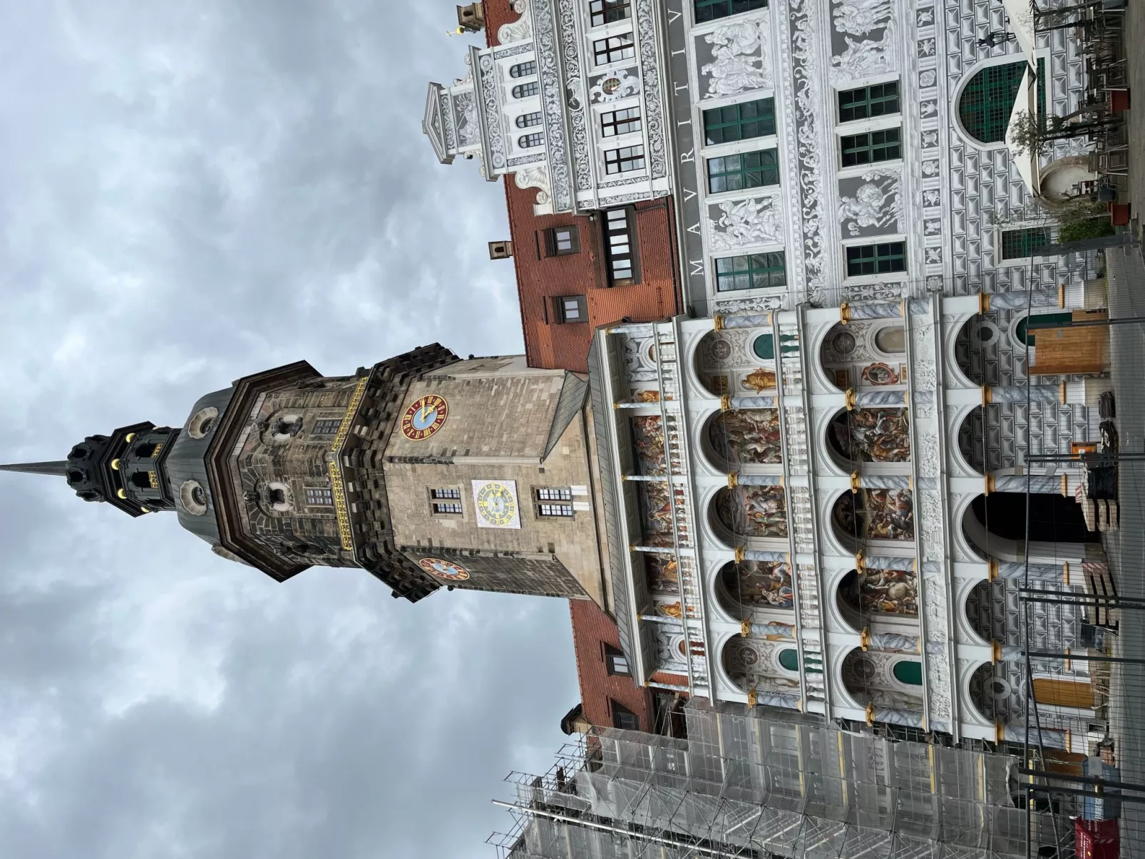 Moderne Ferienwohnung in Pillnitz-Buiten