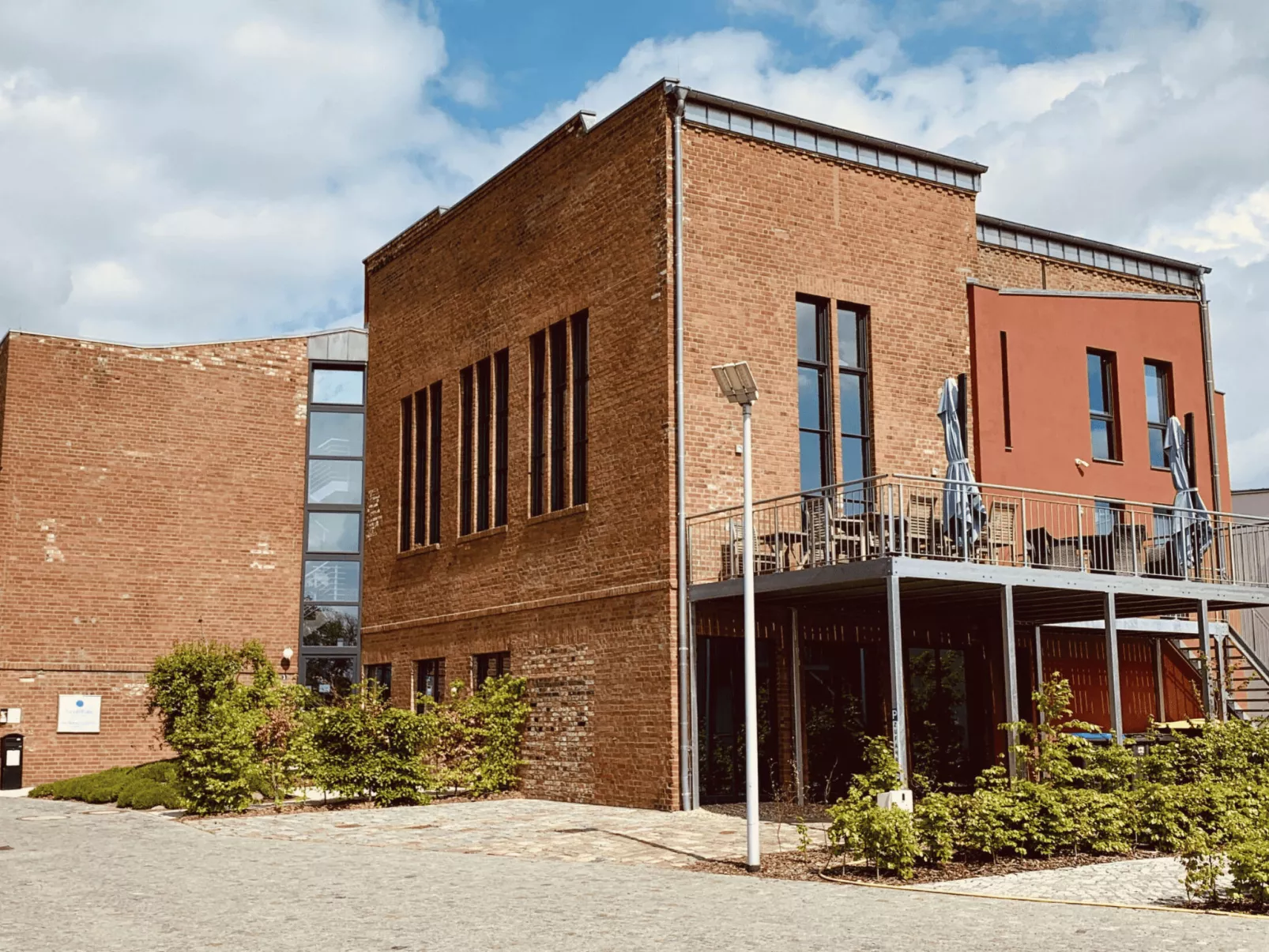 Wohnung in Brandenburg An Der Havel mit Garten, Terrasse und Grill-Buiten