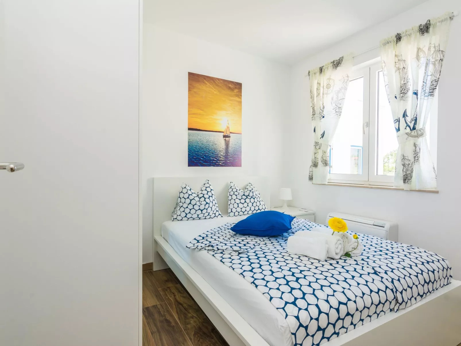 Strandvilla "Miri Olive" mit beheiztem Pool-Binnen