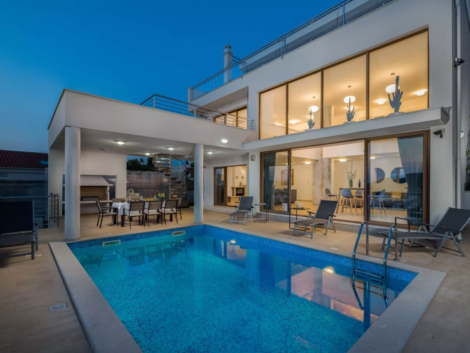 Luxusvilla Jasmin mit Privatpool-Buiten