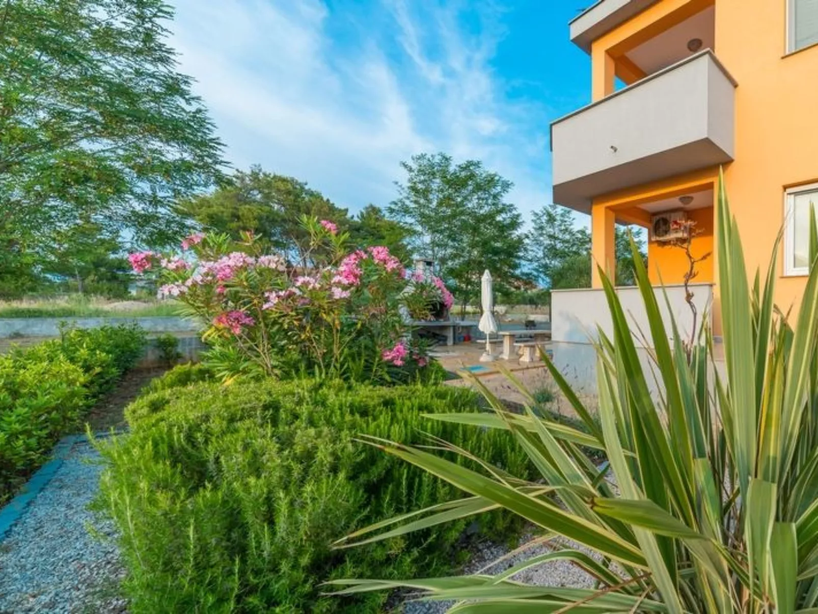 Wohnung "Maestral 03" direkt am Strand-Buiten