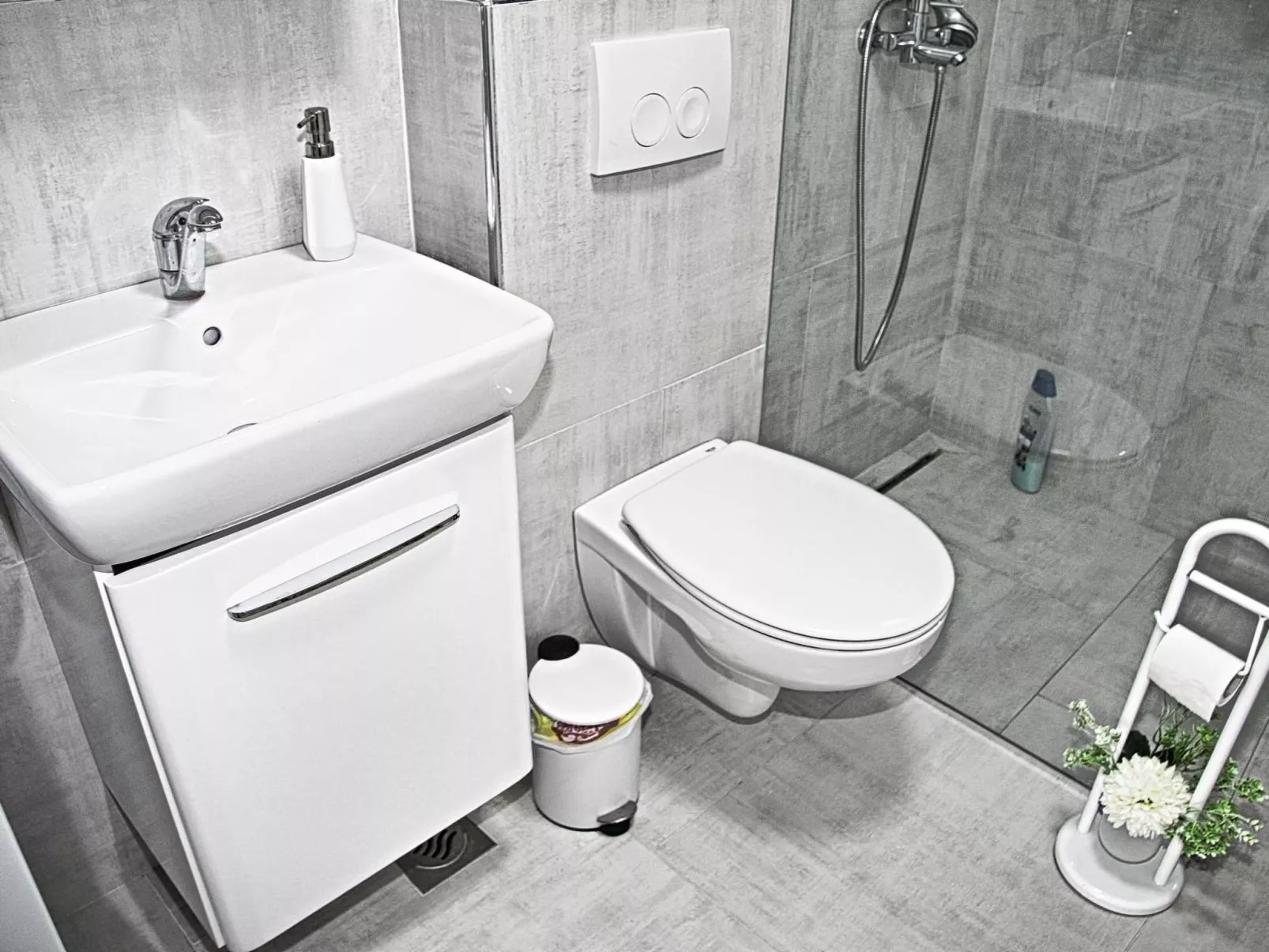 Haus La Dostana-Binnen