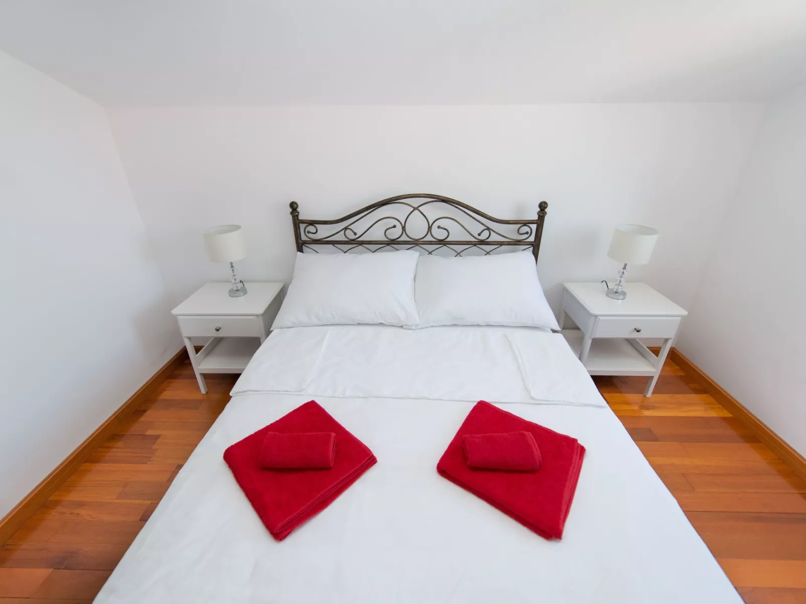 Wohnung für 4 Personen mit Whirlpool und Schwimmbad-Binnen