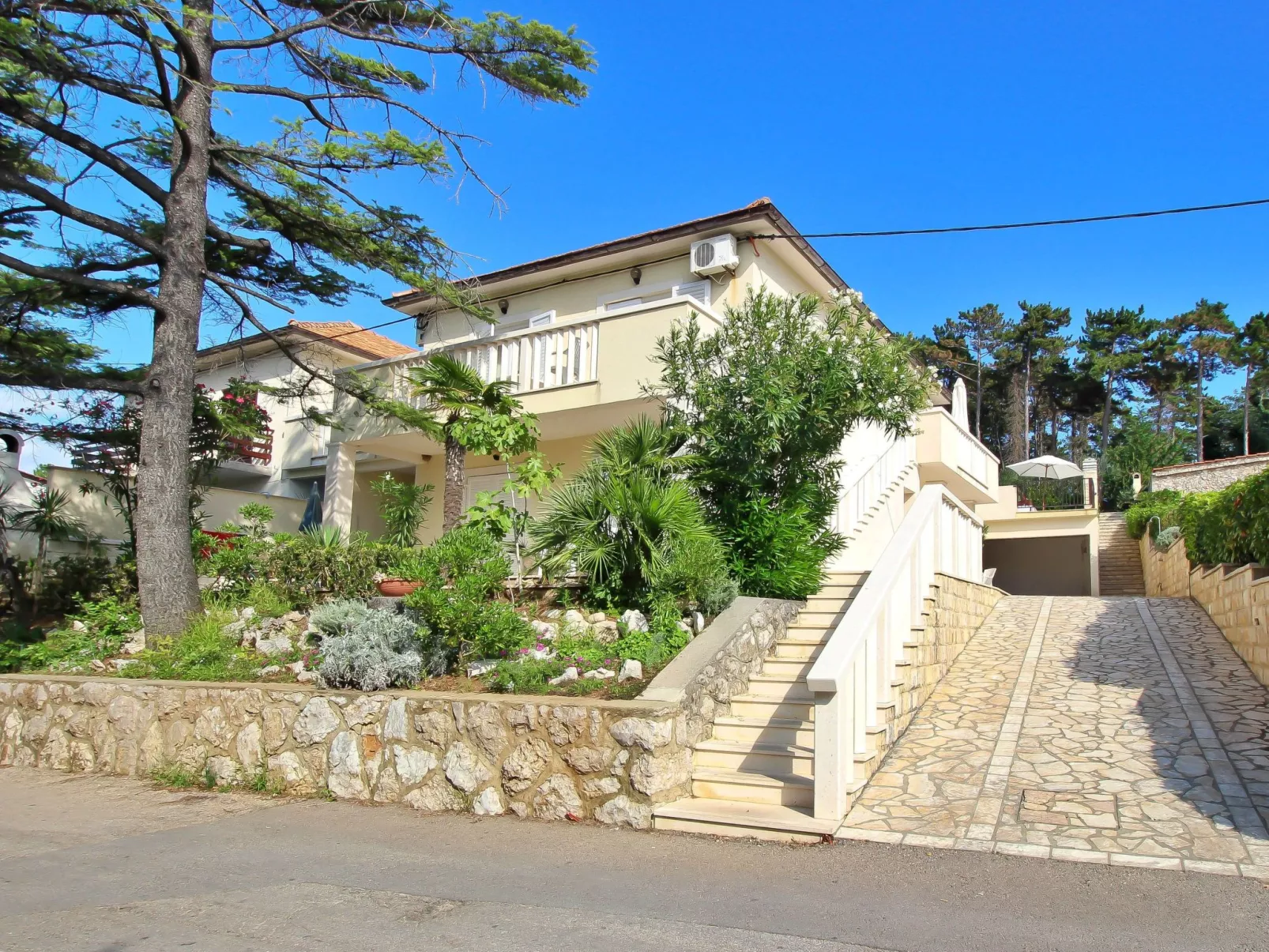 Apartment Scheich-Buiten