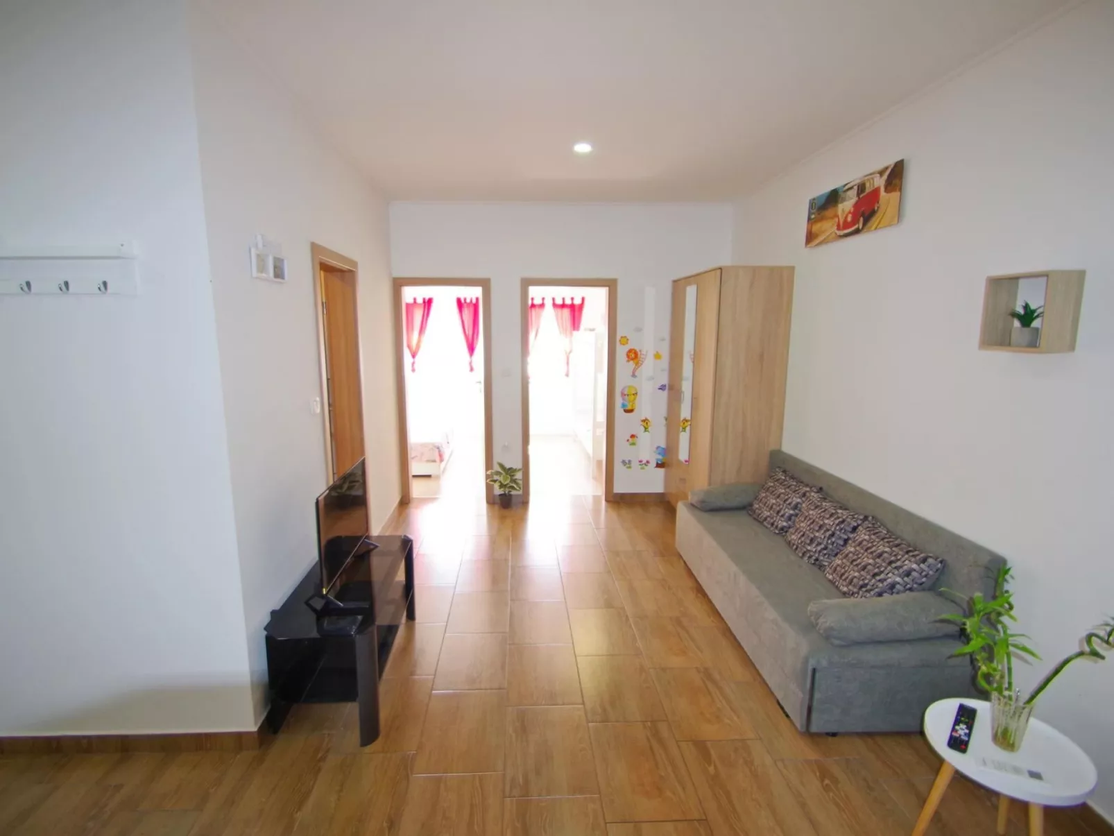 2 schlafzimmer ferienwohnung in viilage Loborika-Binnen