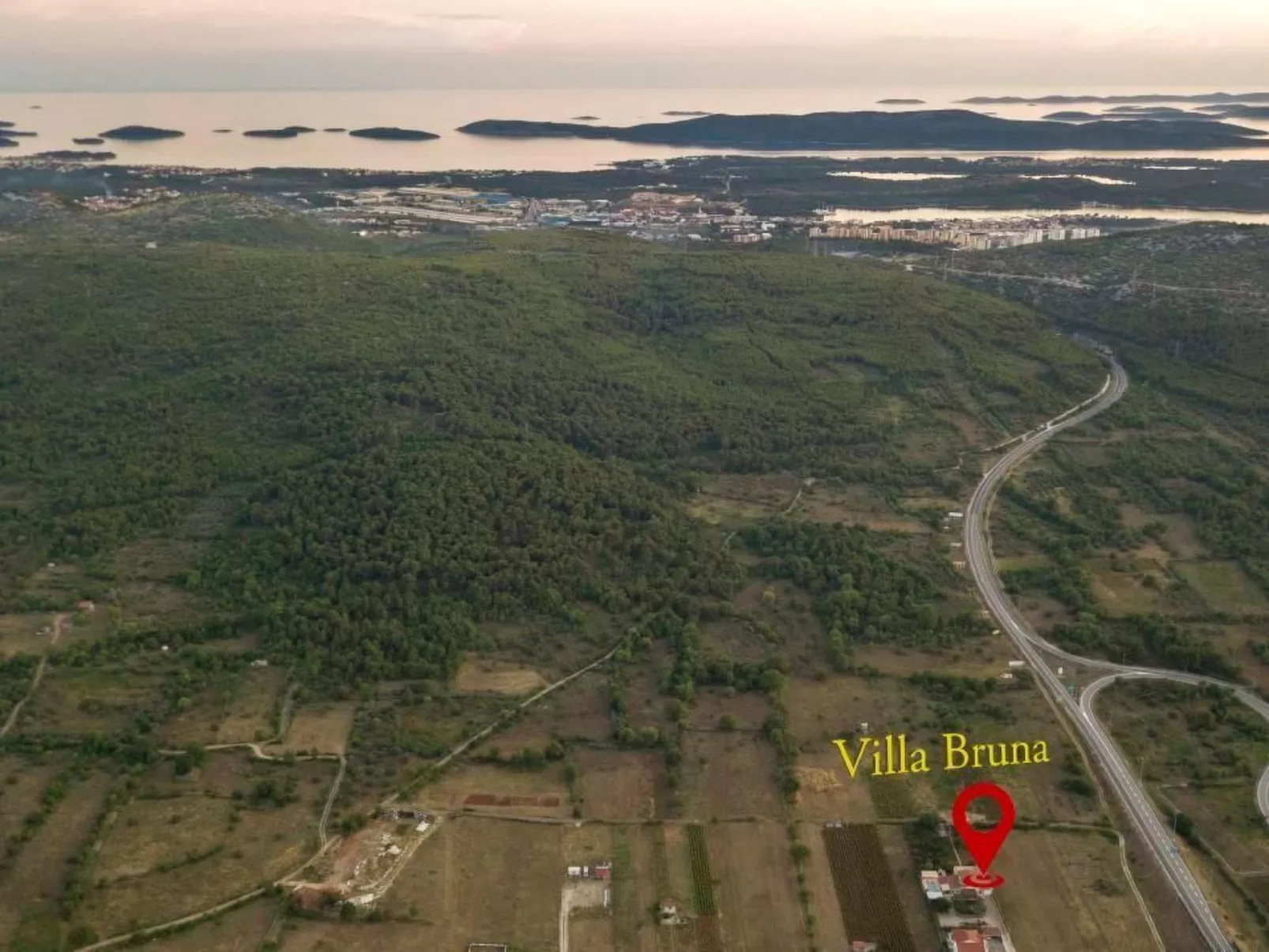 Villa "Bruna" mit privatem Pool-Buiten