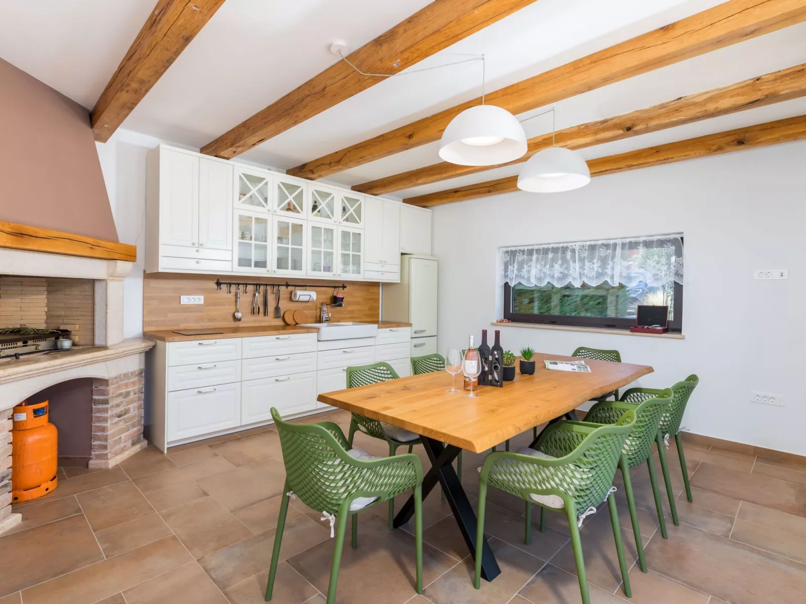 Villa Grofica, beheizter Pool, Taverne, Strandnähe-Image-tags.info