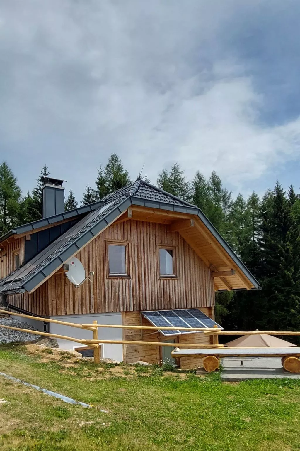 Zirbenholzalmhütte mit fantastischem Ausblick