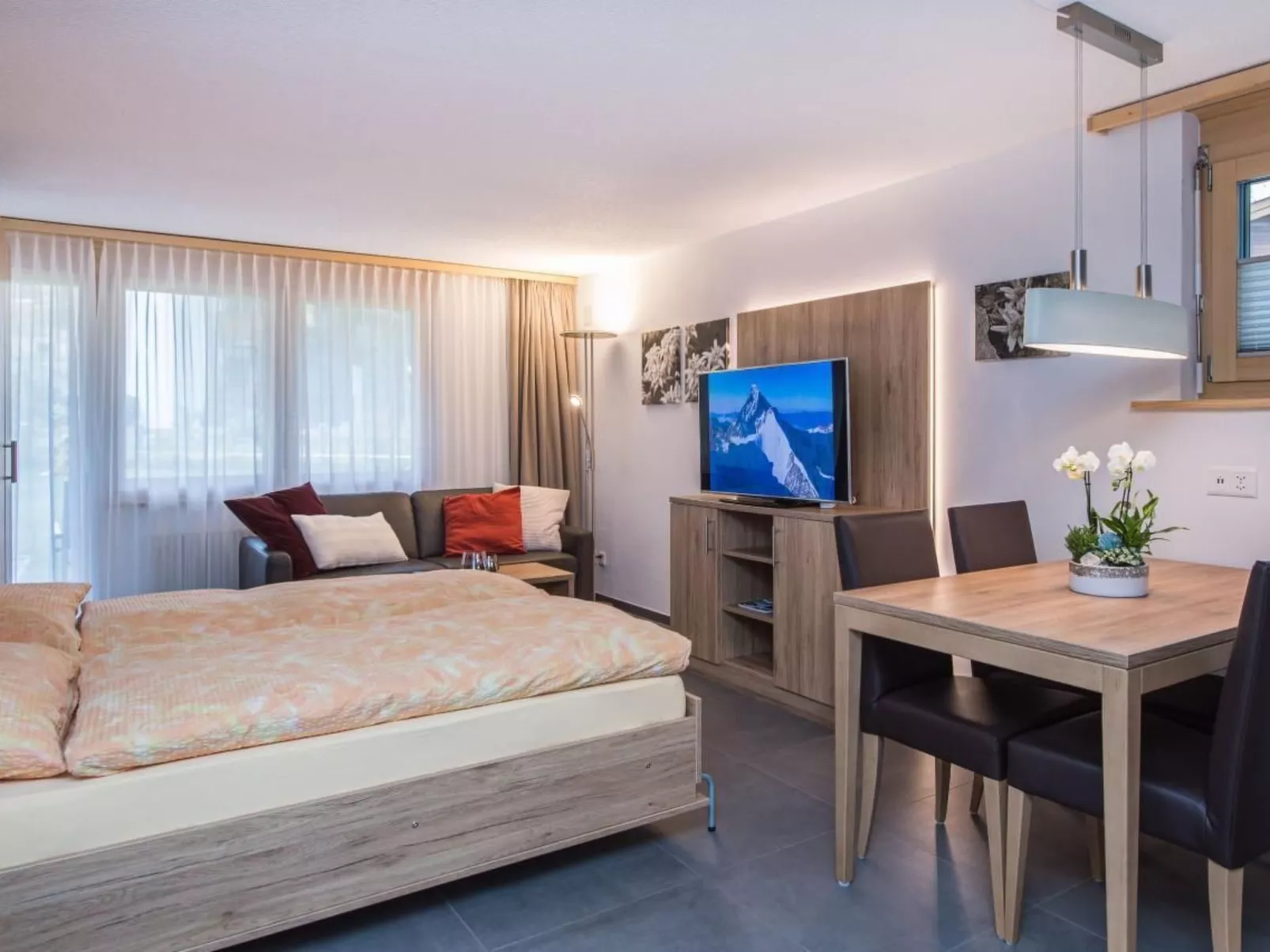 Top Ferienwohnung Dom (SkiIn/SkiOut)