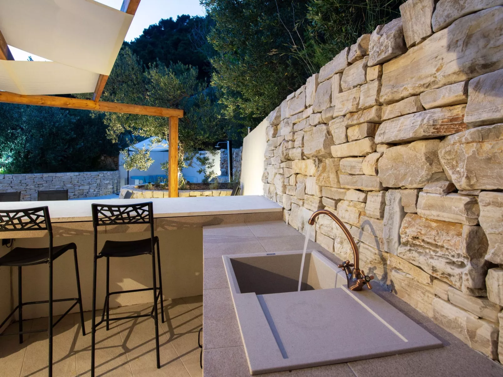 3 Schlafzimmer Villa mit beheiztem Pool und Meerblick-Buiten