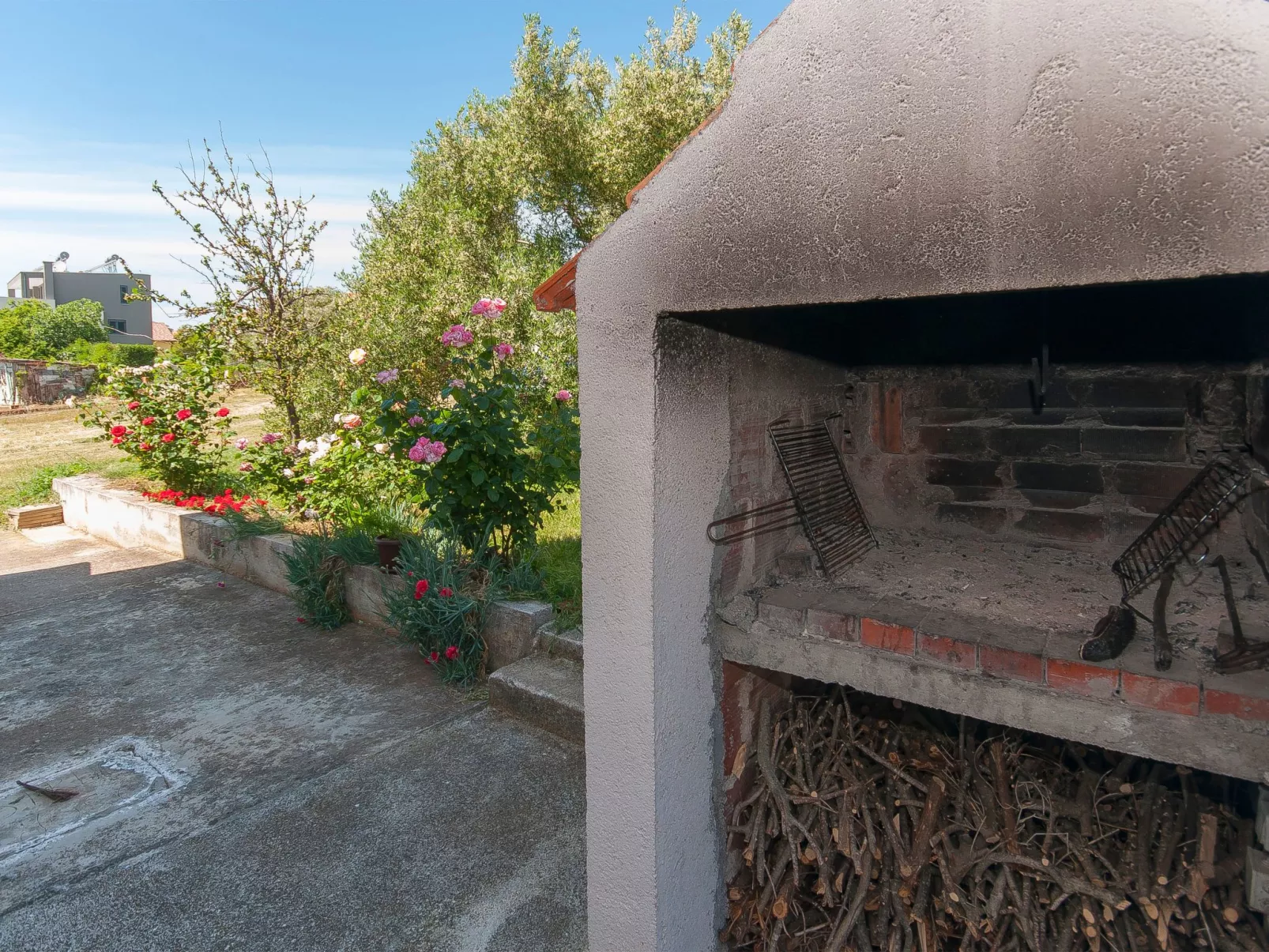 "Lenko 1" mit Blick auf das Wasser-Buiten