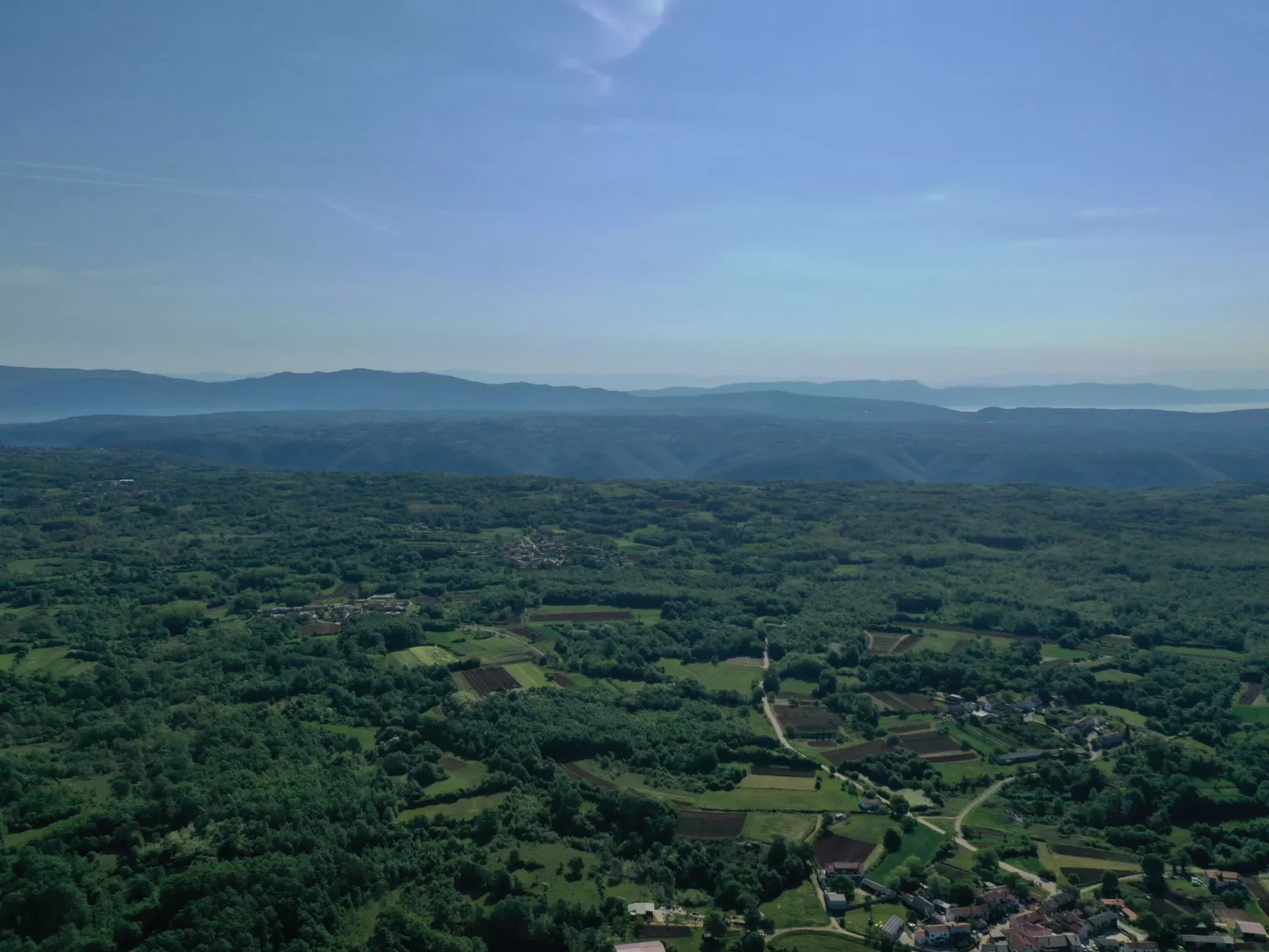 Wunderschönes Ferienhaus in Cere mit Privatem Pool-Buiten