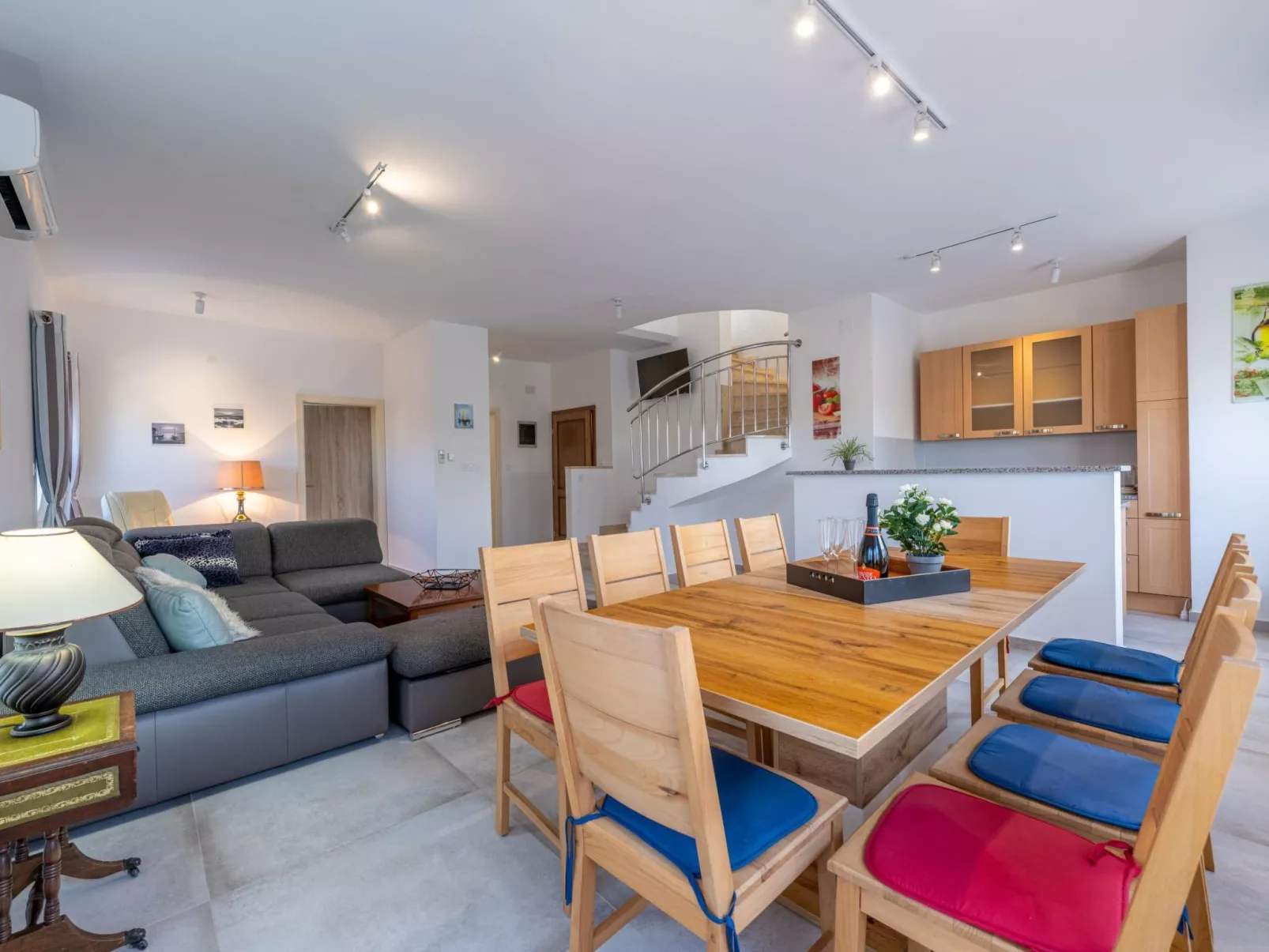 Villa Suzanne-Binnen