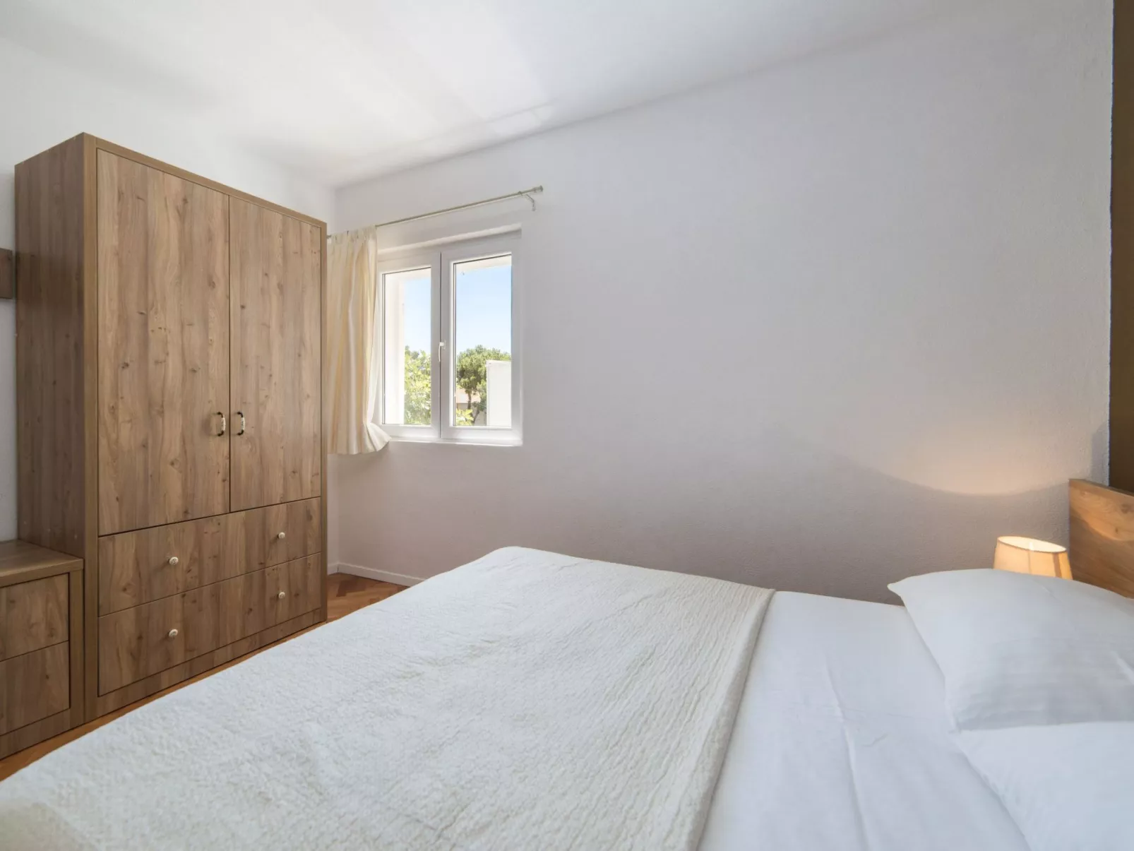 ★Terrasse ★FreieParkplätze ★Nähe Zentrum Dolore- A1-Binnen