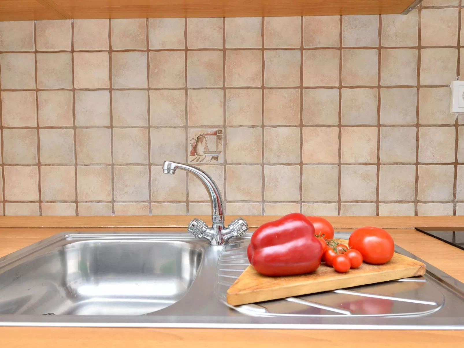 "Antonio" mit Blick auf das Wasser-Binnen