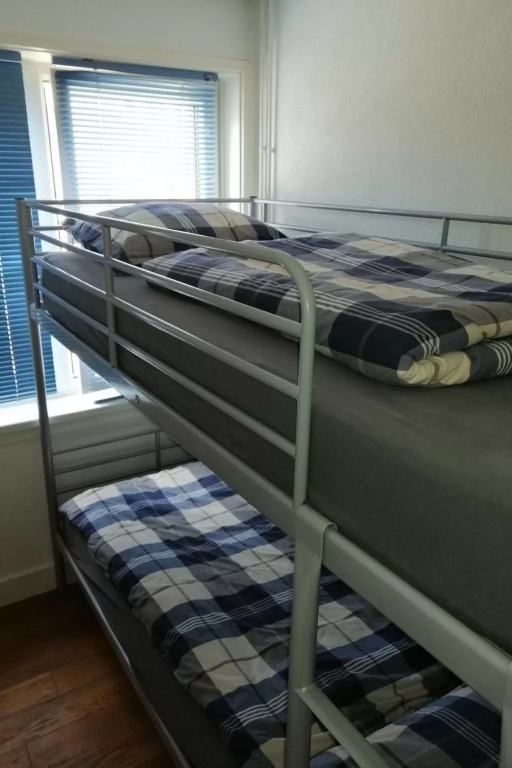 "Emmastraat" mit Terrasse-Binnen