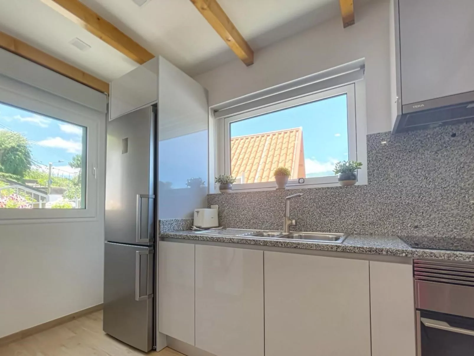 Celeiro do Avô-Binnen