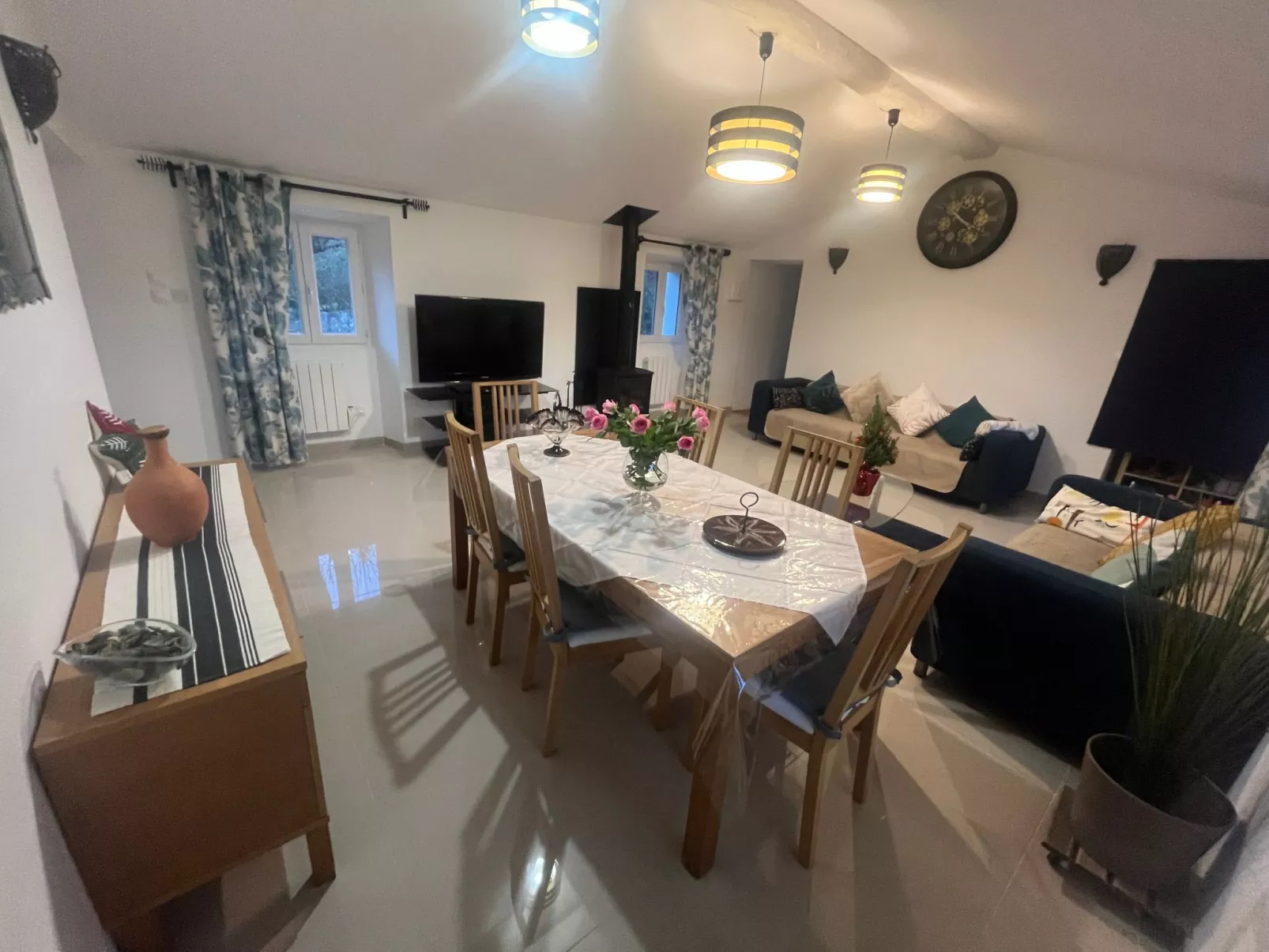 Oberseite der Villa Les Tilleuls-Binnen