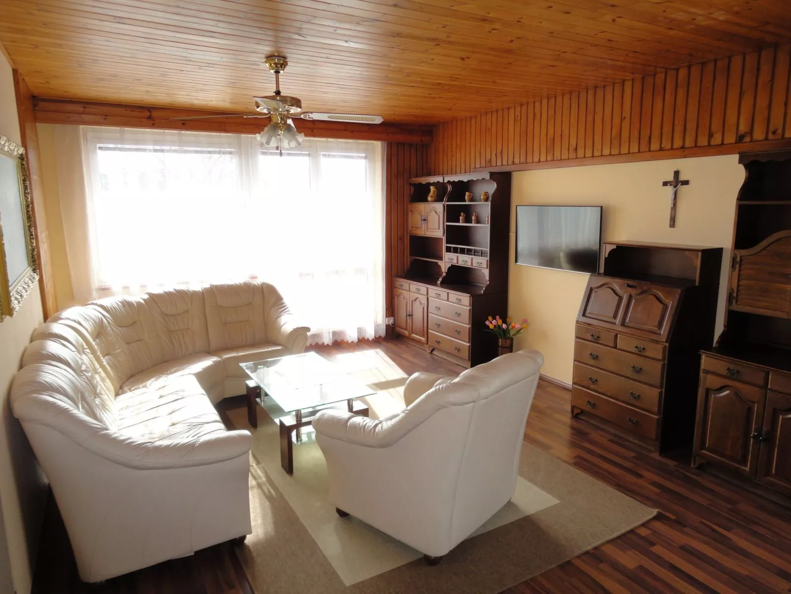 Ferienvilla mit eigenem Pool-Binnen