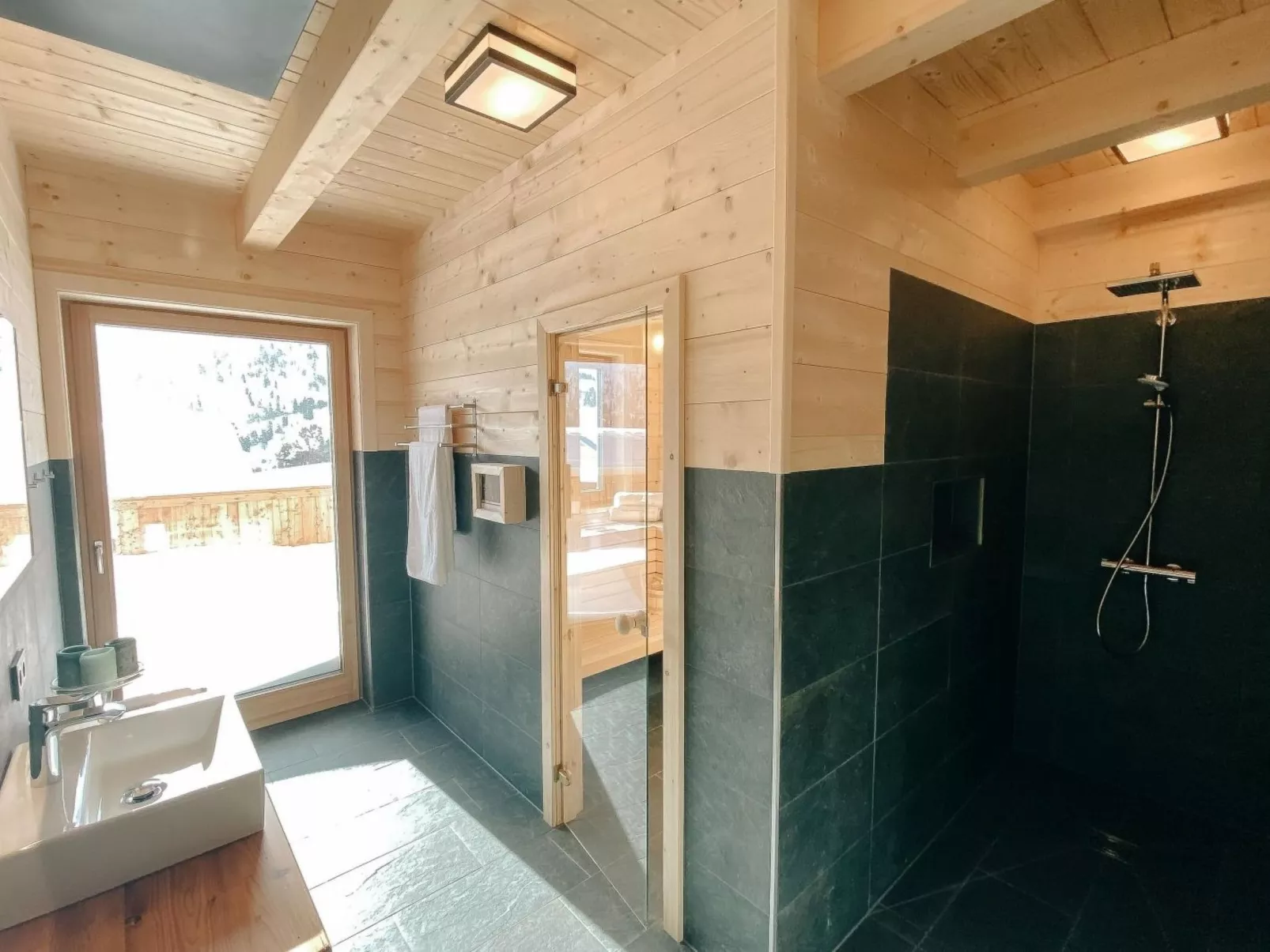 Heidi Chalets Falkertsee – Luxus für Familien & Wellnessurlauber - Buiten