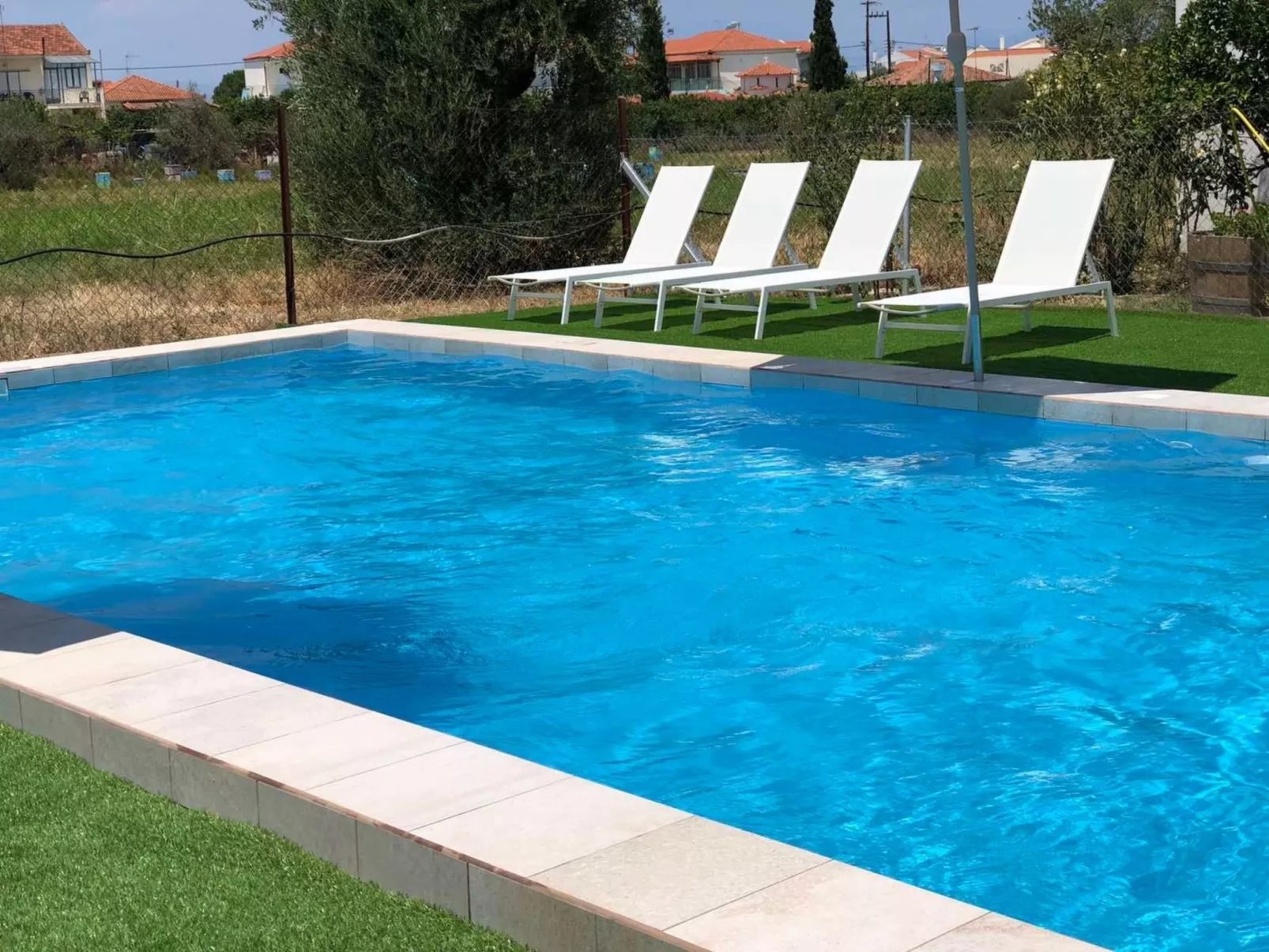 Neben Orangenbaum-Obstgarten-Buiten