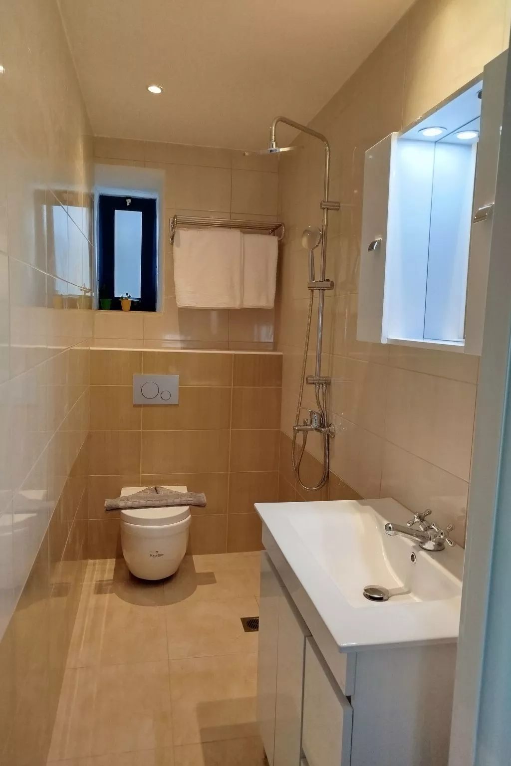 "Großvaters Haus", ein 150 Jahre altes Steinhaus-Binnen