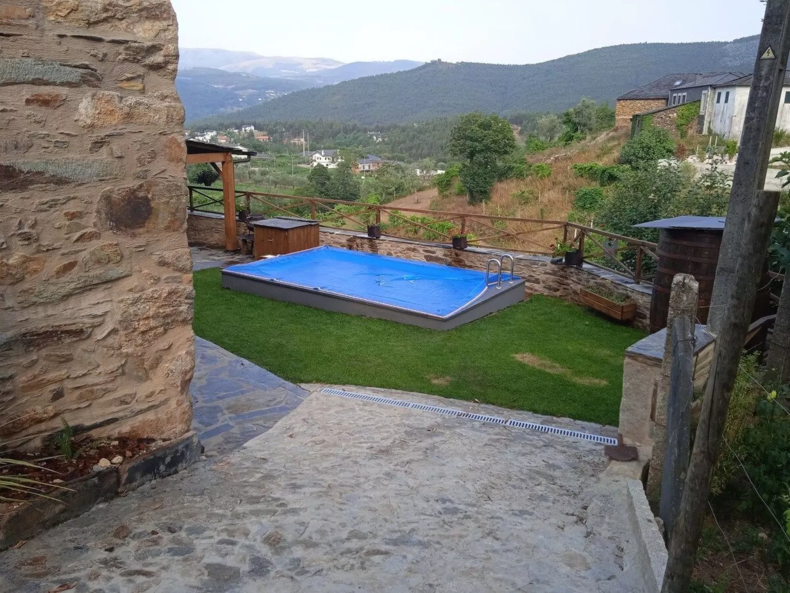 Eine Zuflucht in den Bergen-Buiten