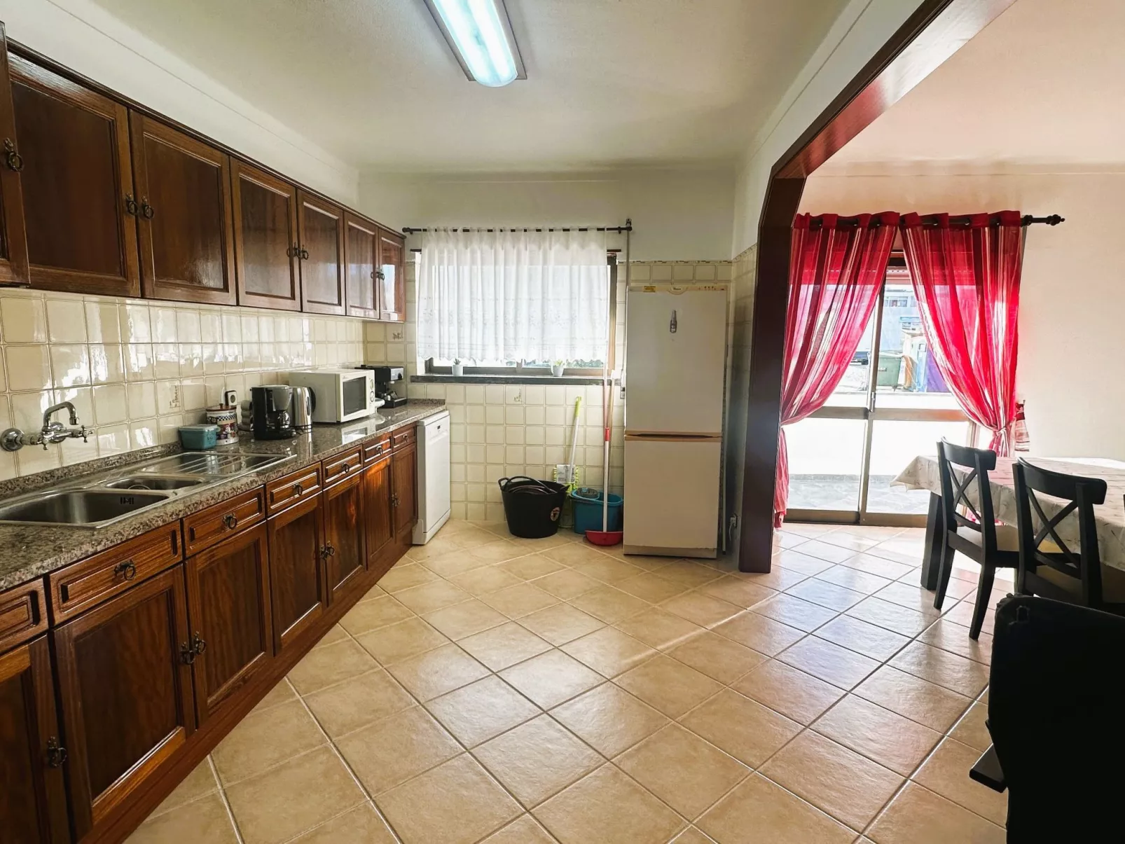 Charles Beach Haus-Binnen