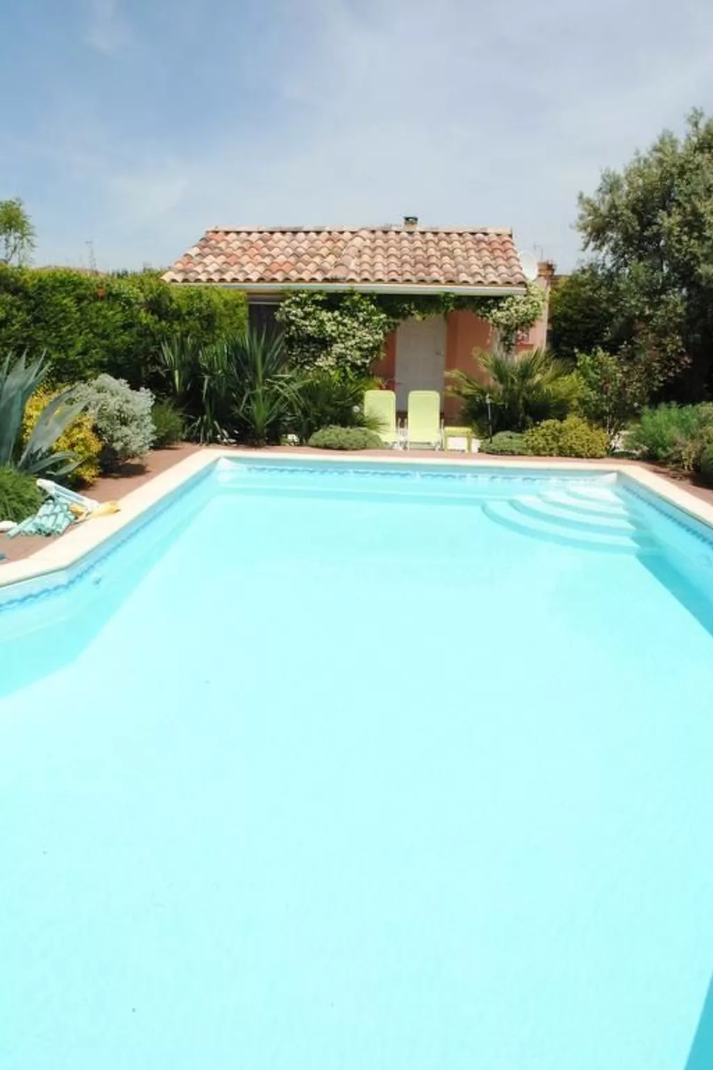 Haus "Les Cyprès" mit Gemeinschaftspool-Buiten