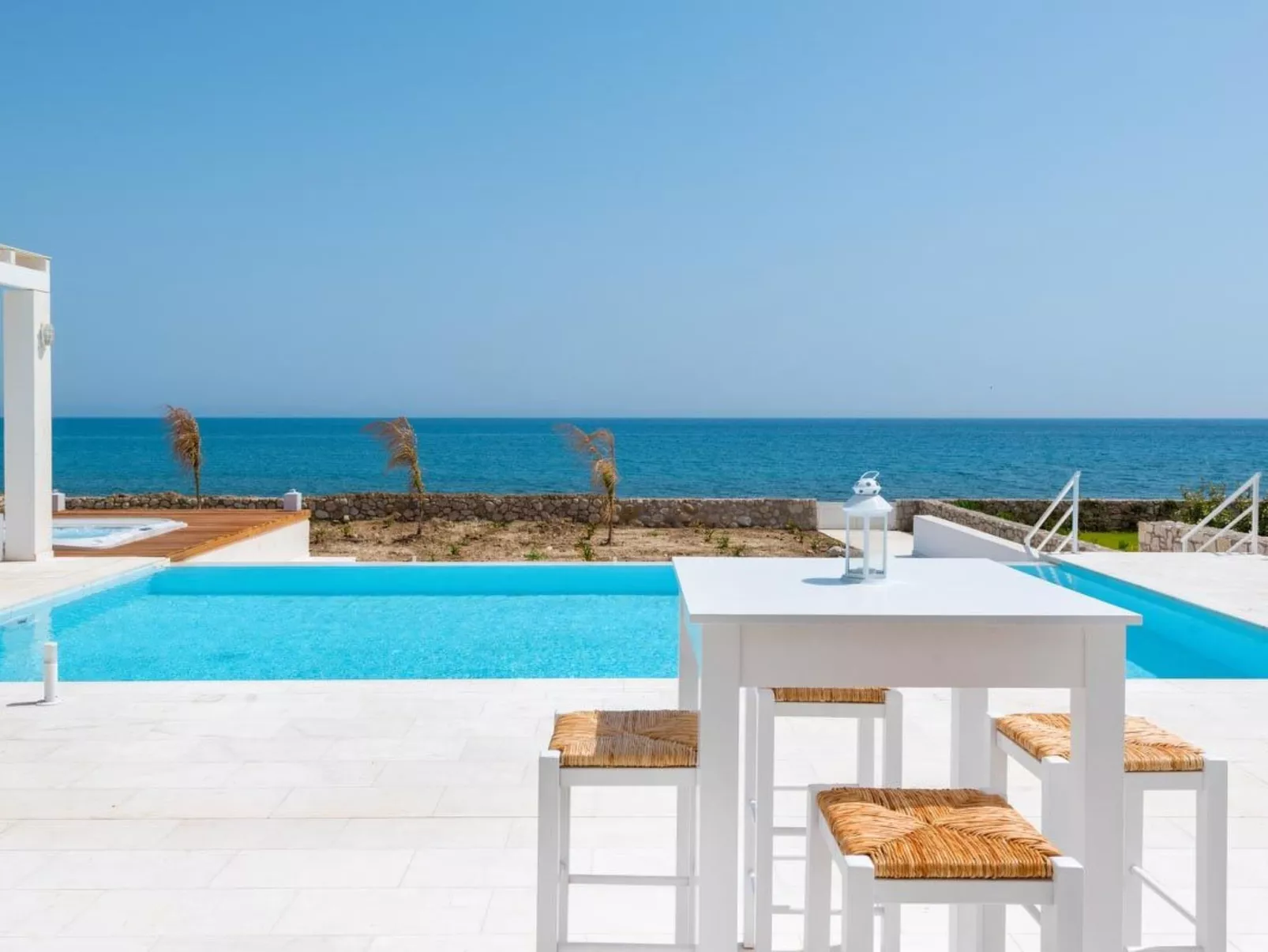 Strandvilla für 15 Personen in Kolipia