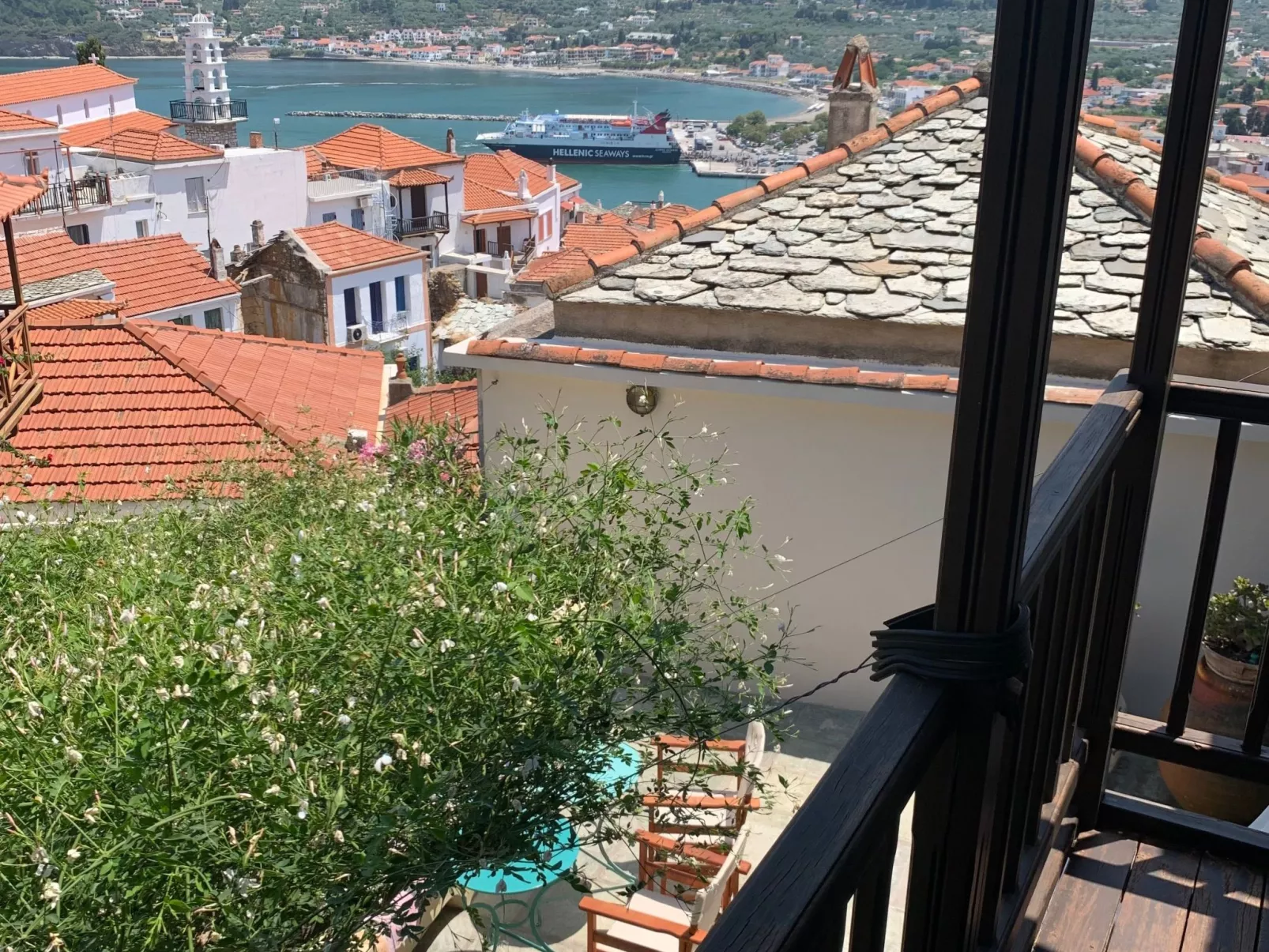 "Kyria Florenz"-Buiten