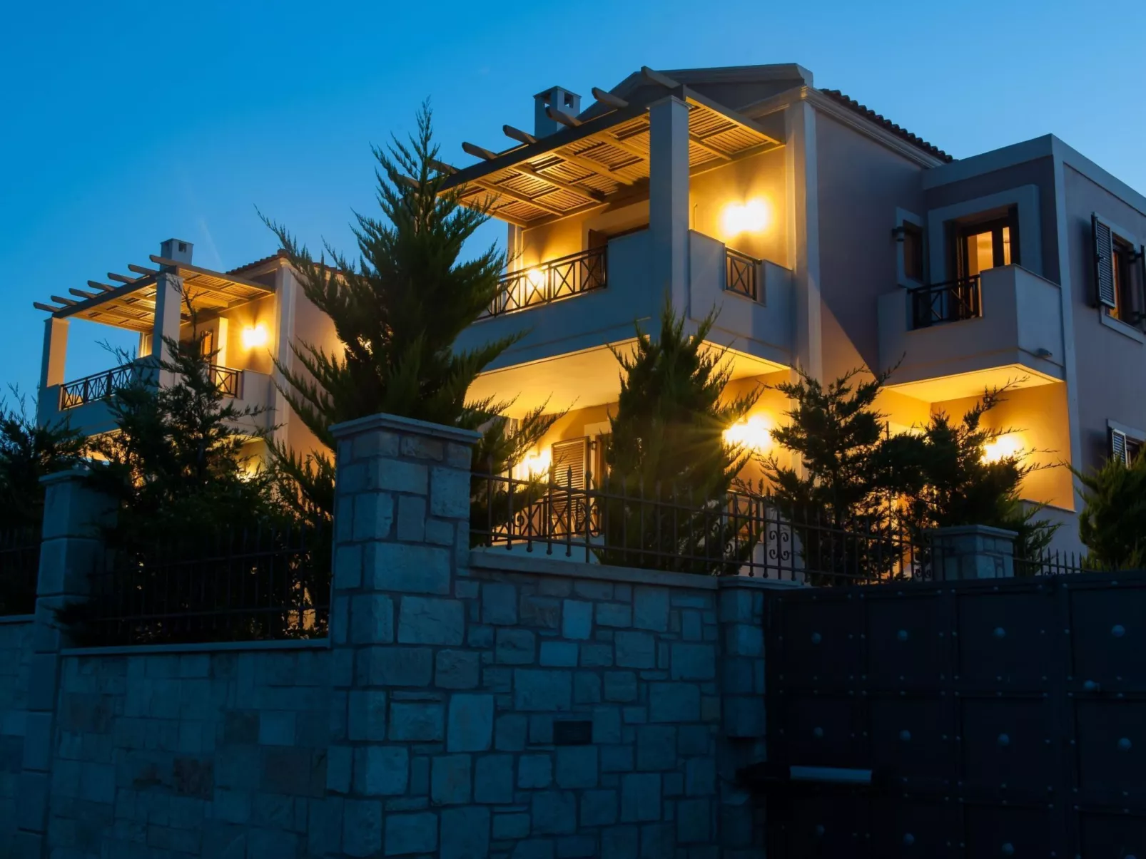 Ferienvilla Natur mit Pool und Terrasse-Buiten