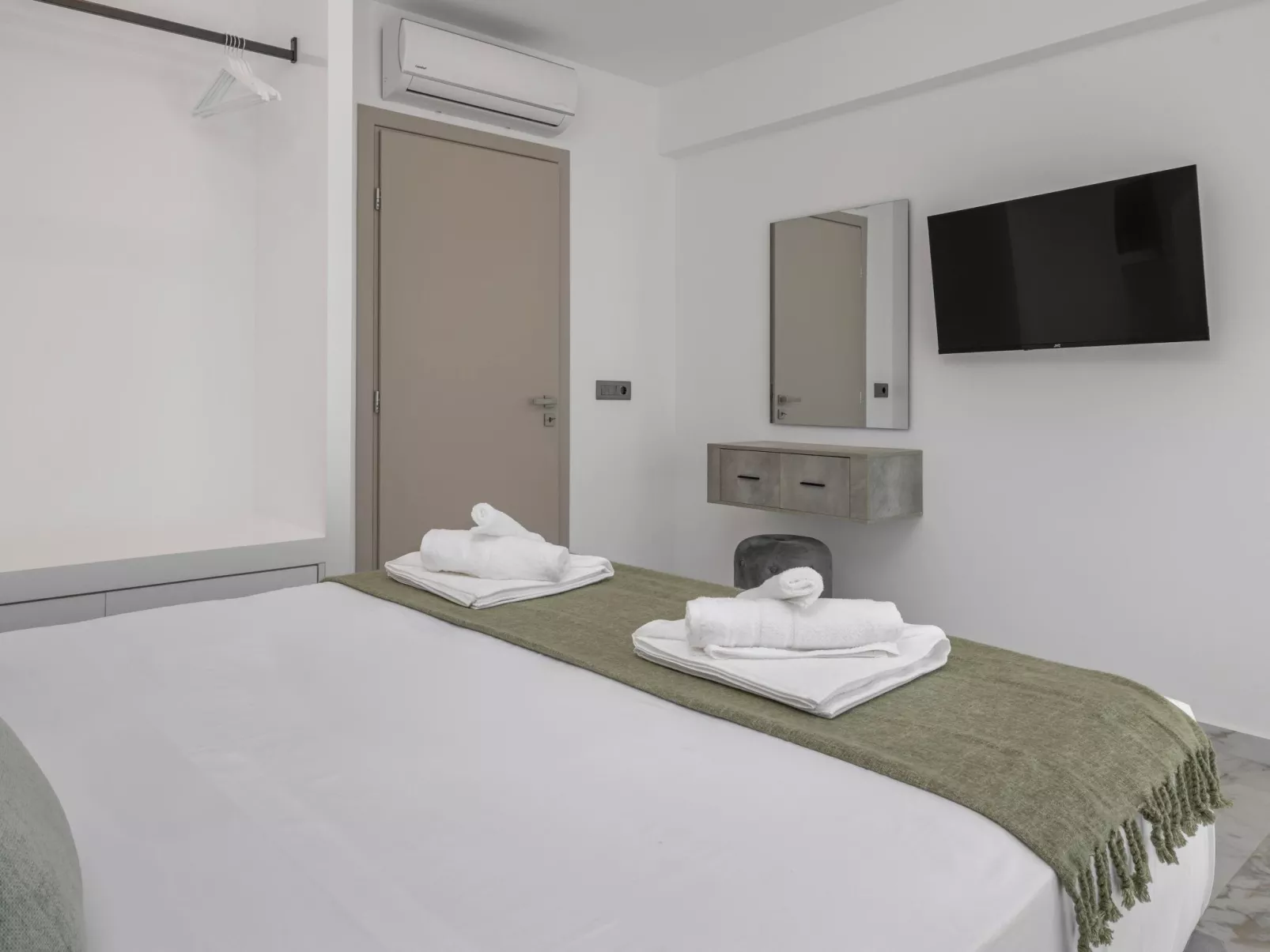 Ferienvilla "Arfna Villa B" mit privatem Pool-Image-tags.info