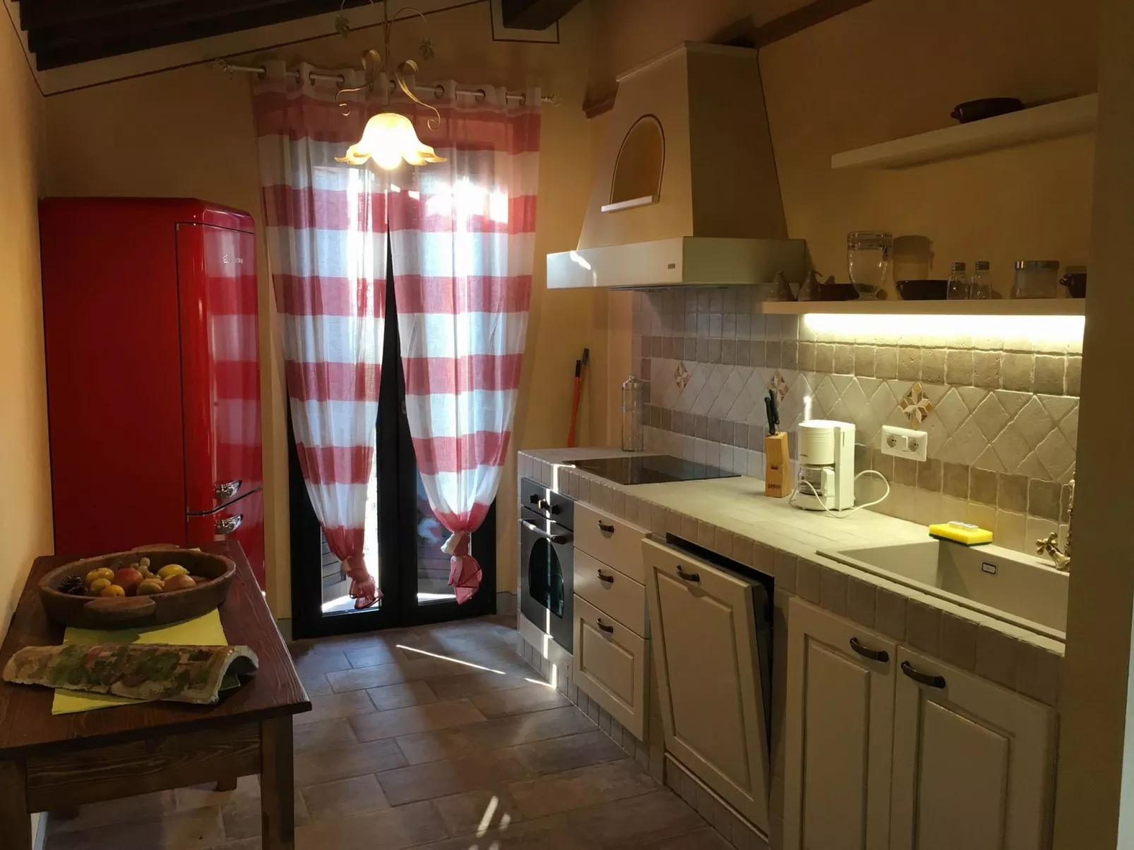 Villa 'Villa Colli' mit eigenem Pool-Binnen